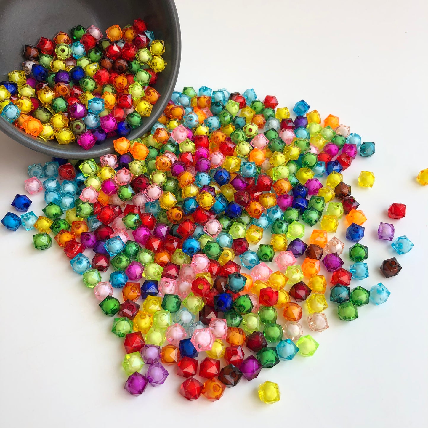 8mm Mixed Colour Acrylic Beads Rounded Cube Faceted DIY Jewellery Making Bead 50 Pieces