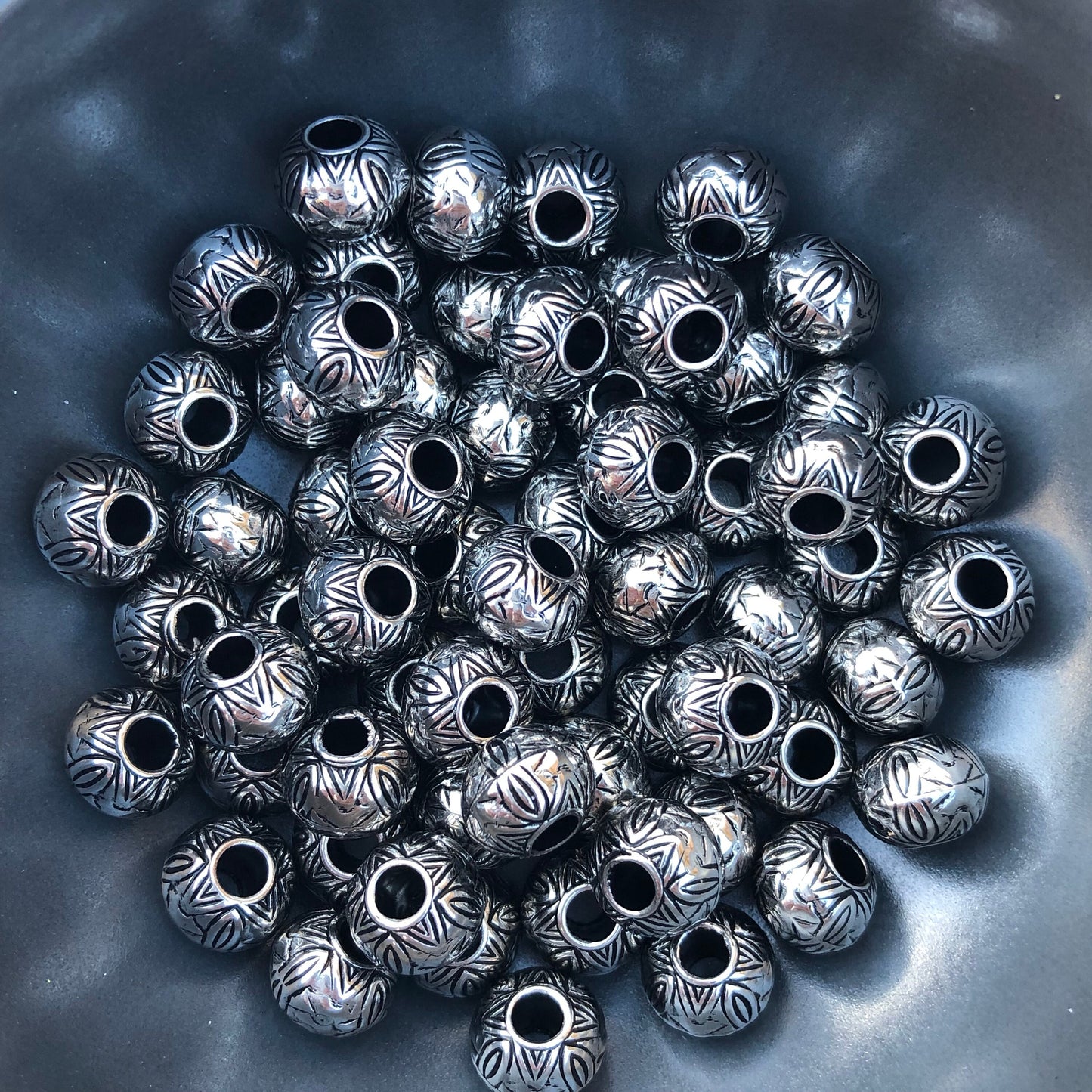 50X Silver Macrame Beads, 10x8mm Hair Pony Bead, Geometric Pattern Acrylic Craft Jewellery Making Bead
