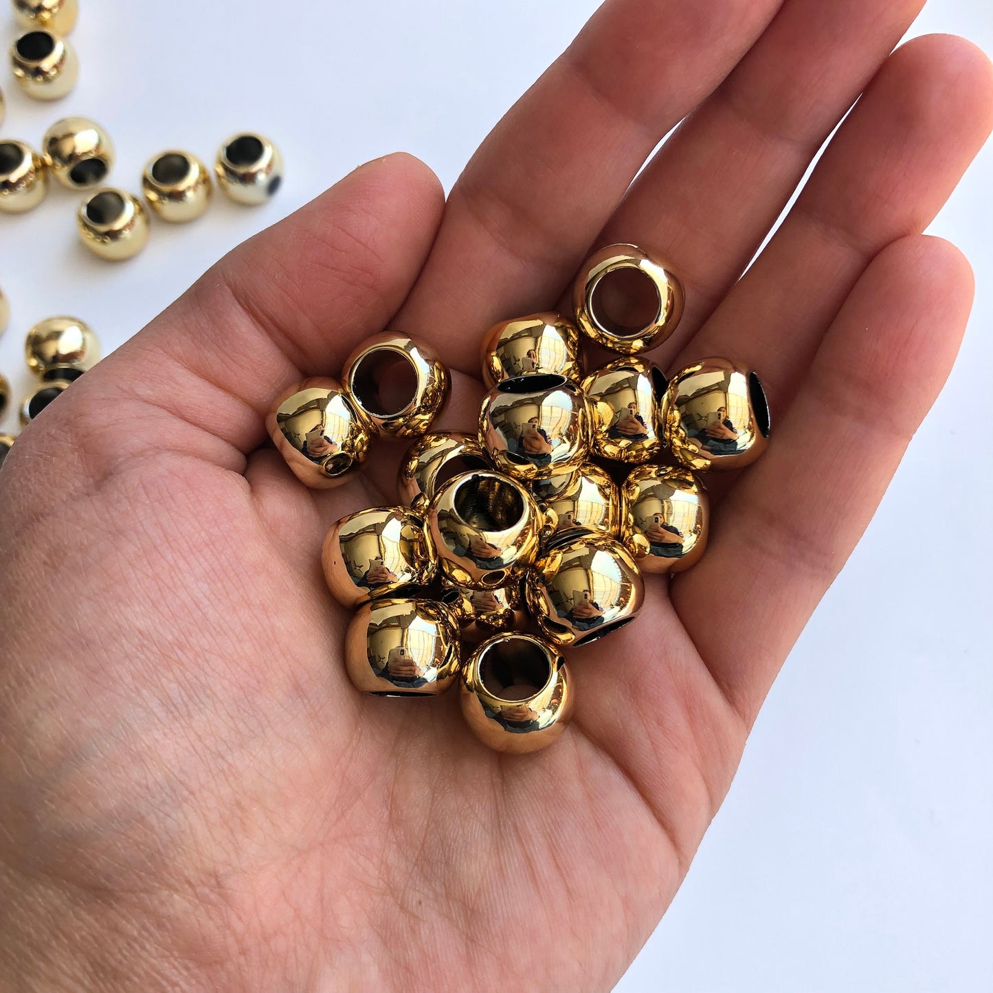 20 Shiny Gold Macrame Beads, 14mm Pony Bead, 7mm hole, Seamless Acrylic Craft Jewellery Making Bead