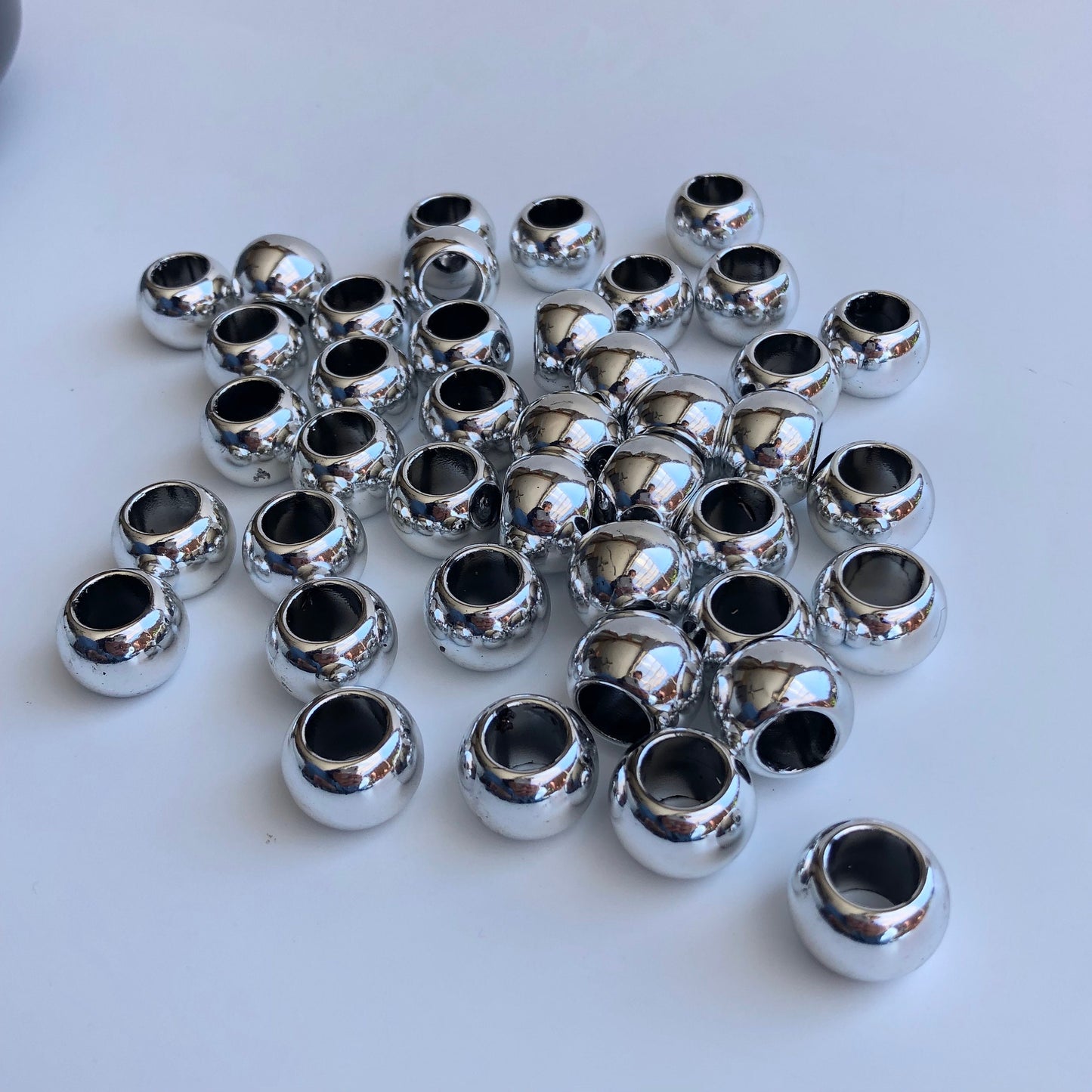 Shiny Silver Macrame Beads, 17mm Hair Pony Bead, Seamless Acrylic Jewellery Making Craft Bead, 9mm Big Hole Bead - 12pcs