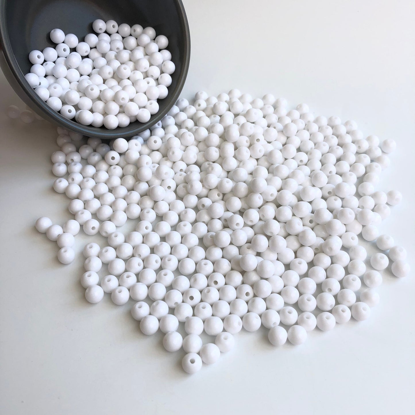 White Round Resin Beads 8mm Acrylic Plastic Craft DIY Jewellery Bead 100 Pieces