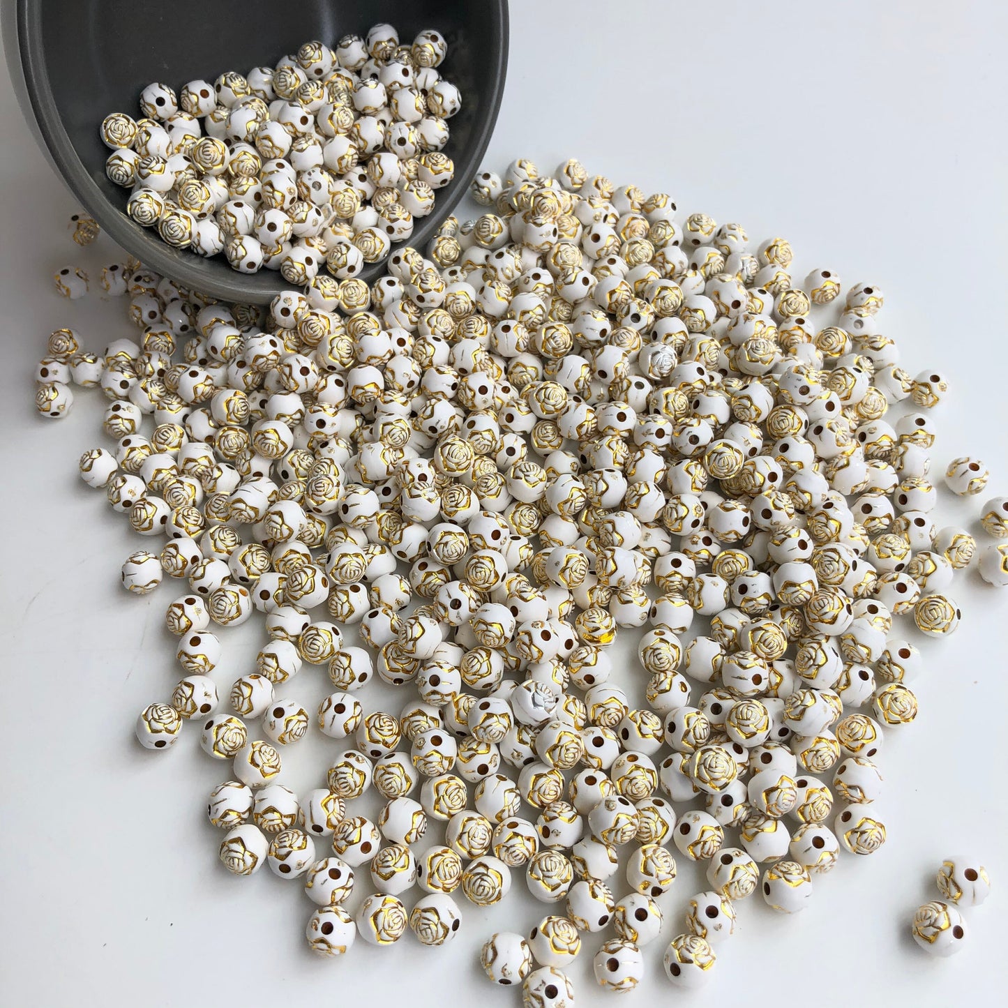 White Gold Plastic Beads 8mm Round Floral Flower Pattern Craft Beads 100 Pieces
