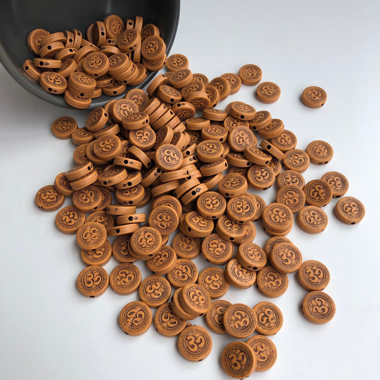 Tan Brown Om Aum Beads 14mm Round Disc Yoga Chakra Symbol Plastic Bead 25 Pieces