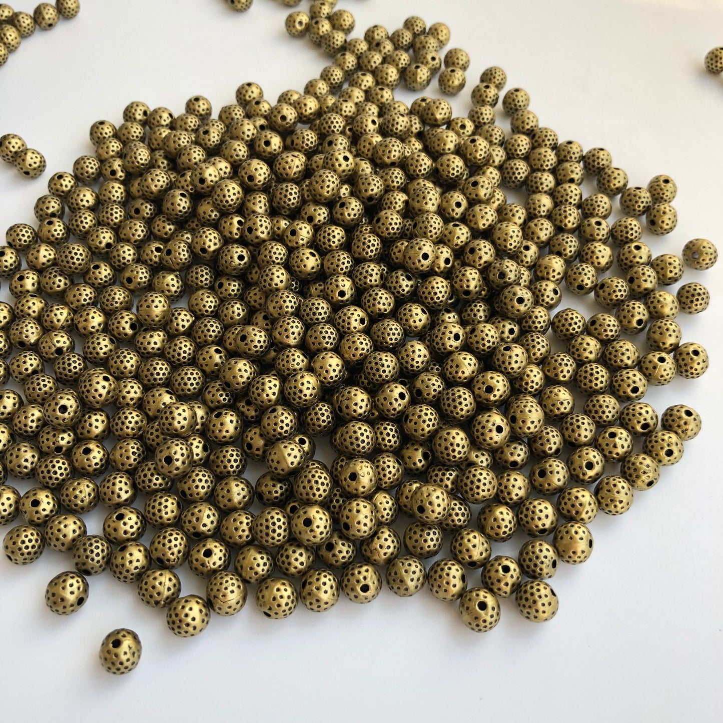 8mm Metallic Gold Bead