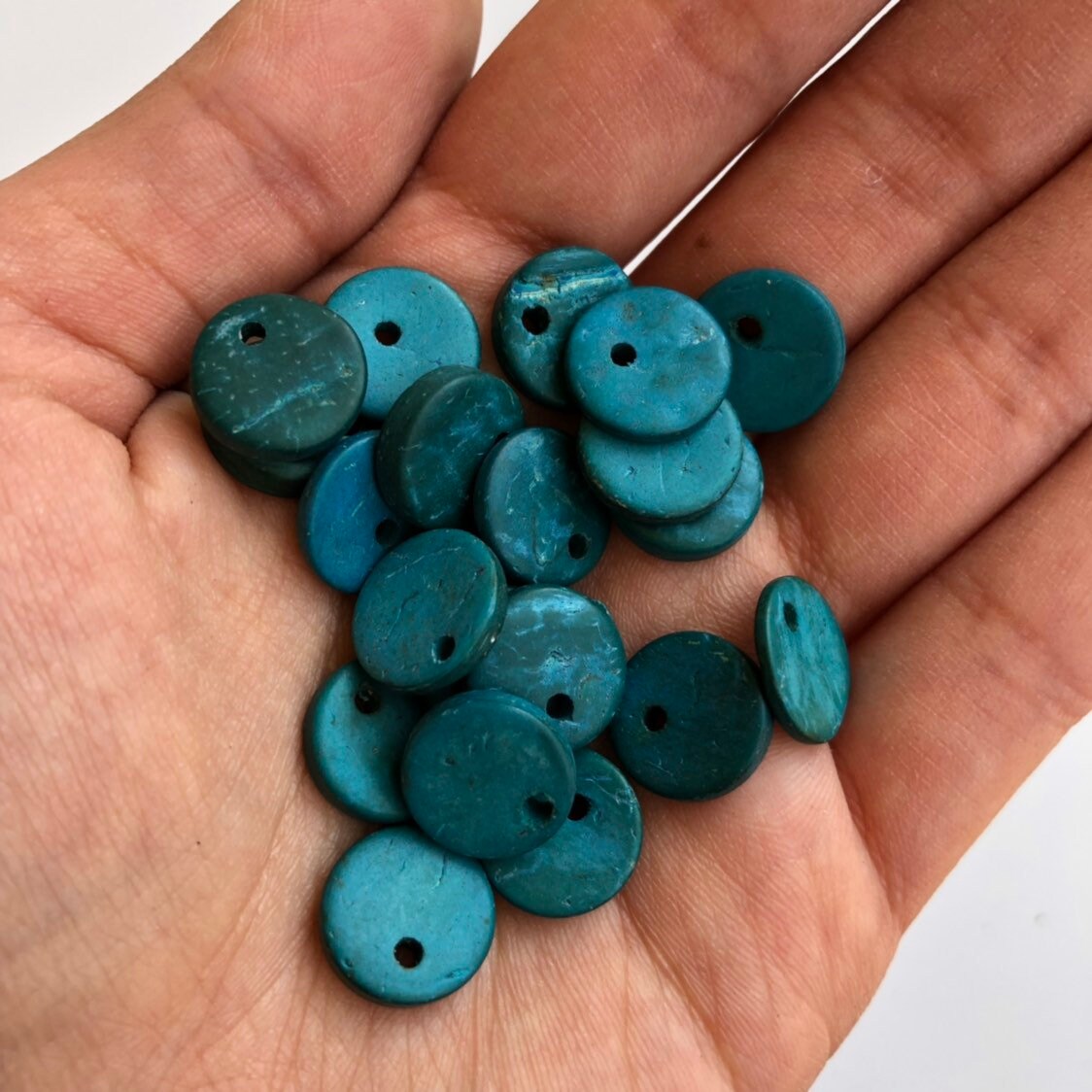 Cyan Blue Coconut Charms 12mm Flat Round Disc Charm Pendants 25 Pieces