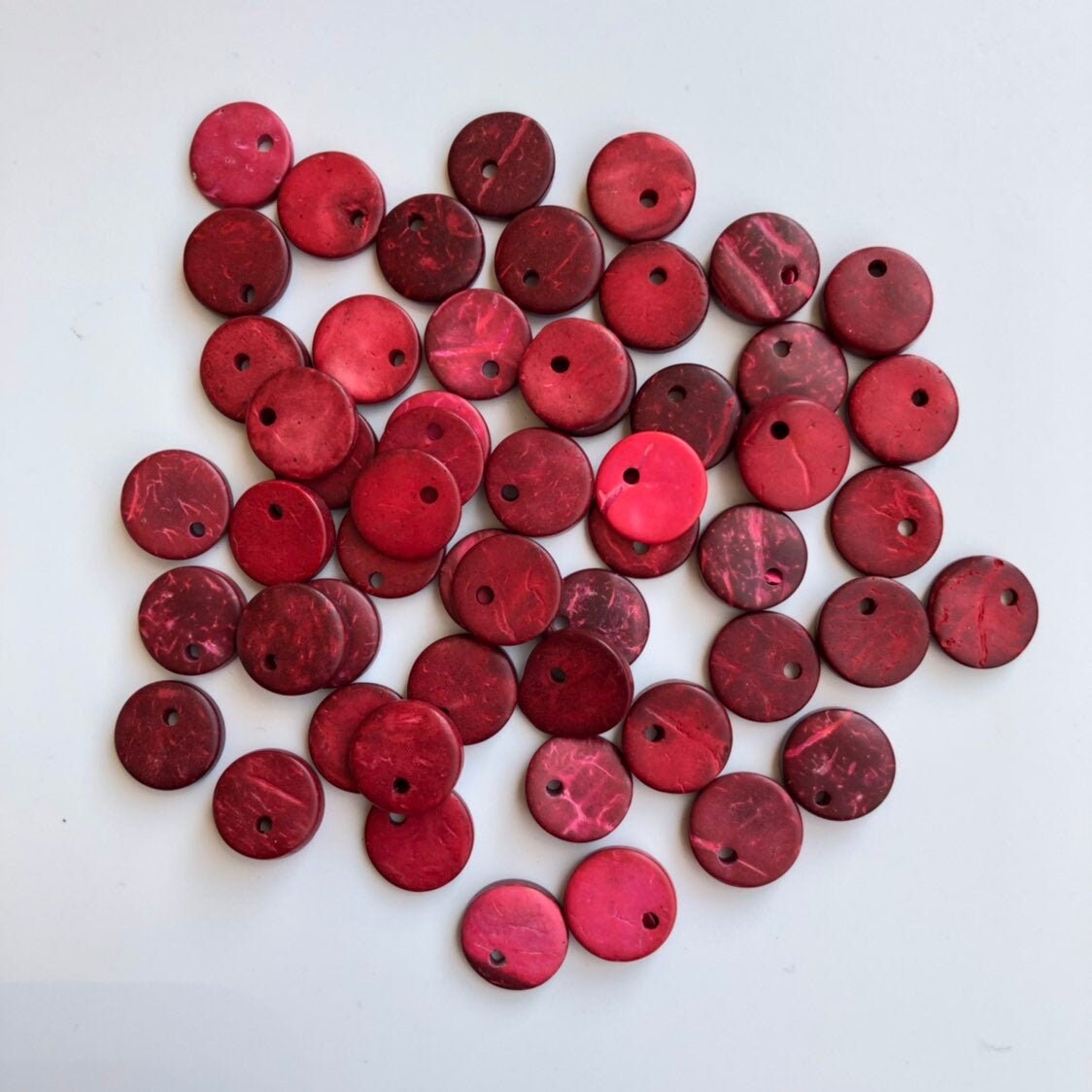 Red Coconut Charms 12mm Flat Round Disc Charm Pendants 25 Pieces