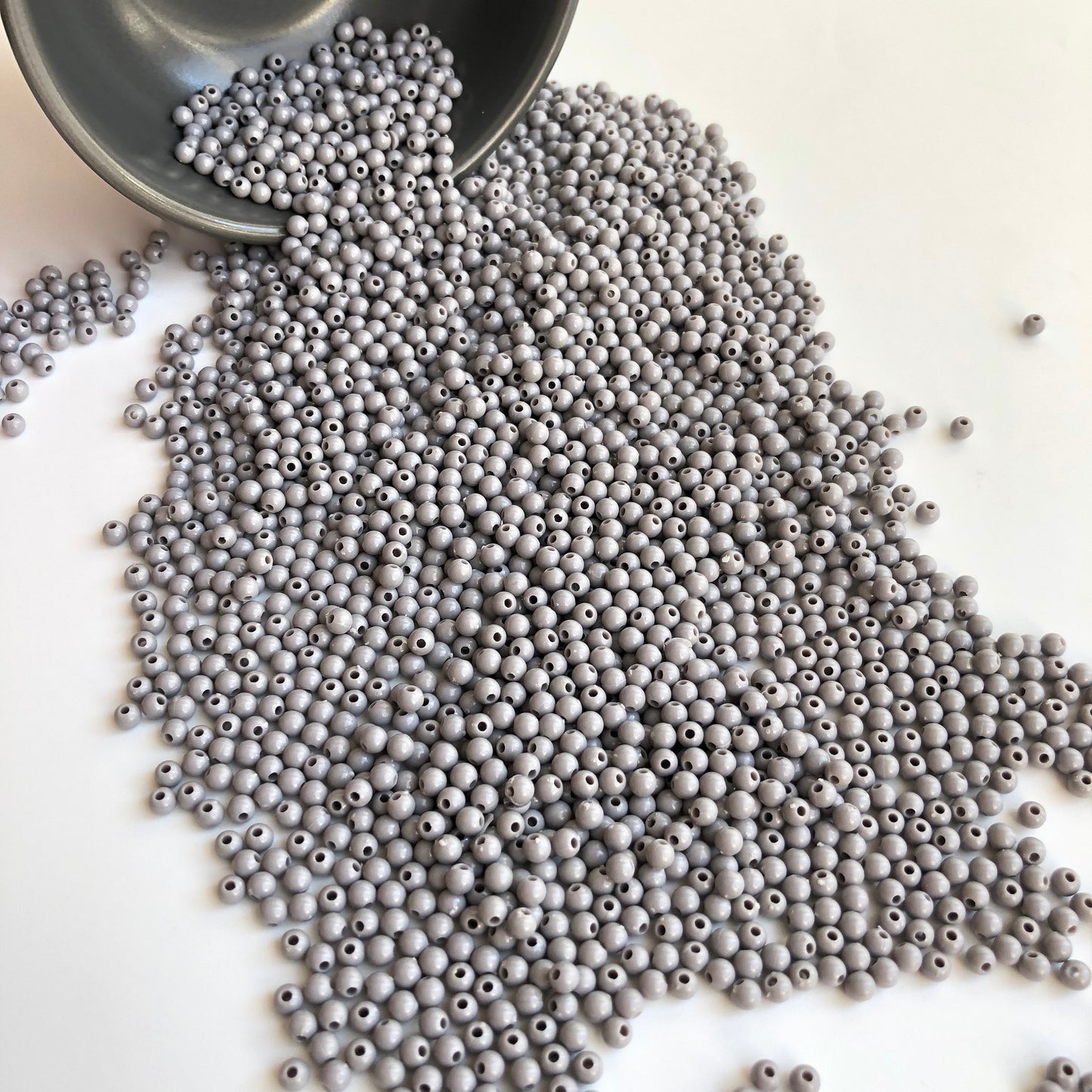 4mm Round Grey Beads
