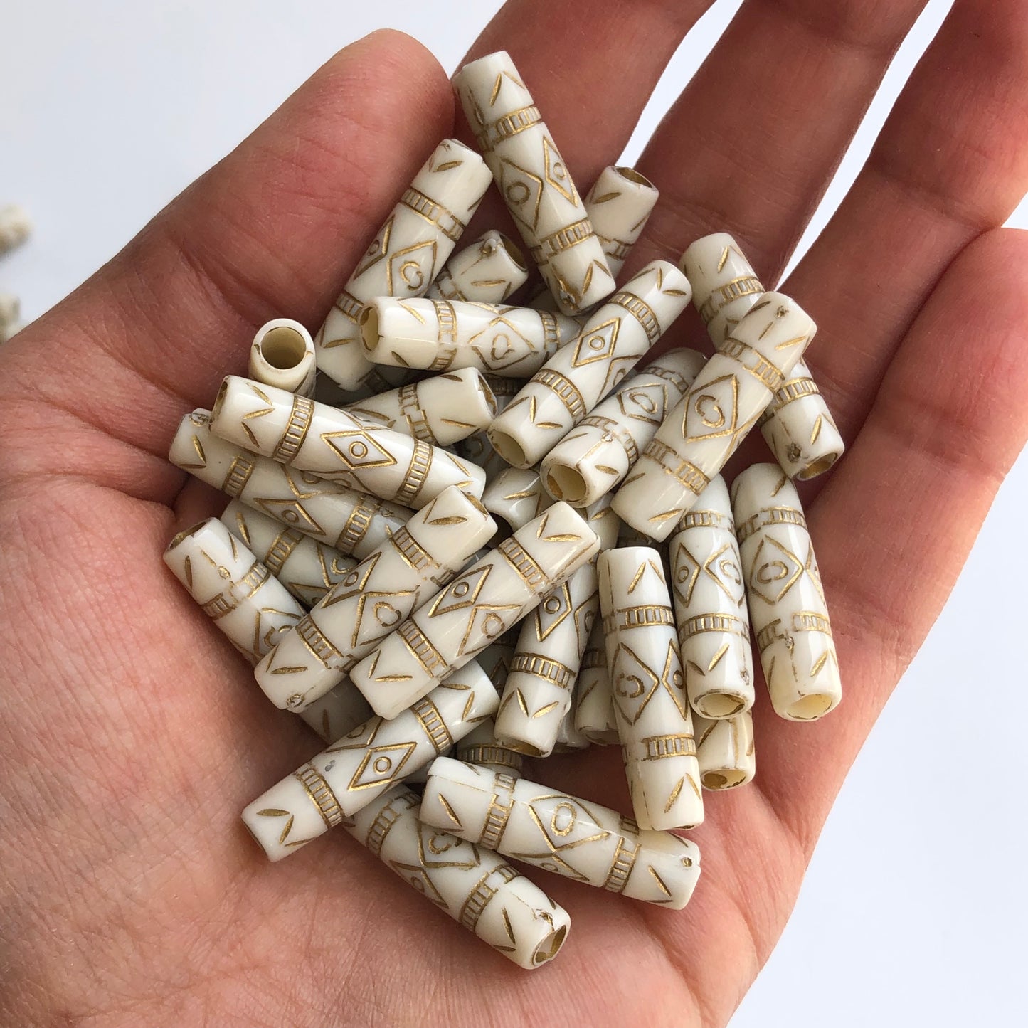 Antique Beige Beads 25x7mm Acrylic Plastic Tube Column Tribal Bead 20 Pieces