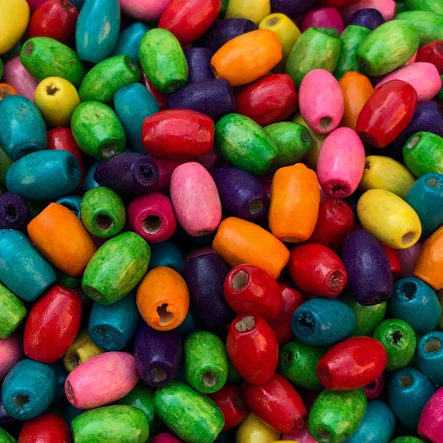 200 Pieces Mixed Wooden Oval Rice Beads - 8x5mm Barrel Wood Rainbow Bead Spacer Multi Colour DIY Crafts and Jewellery Making