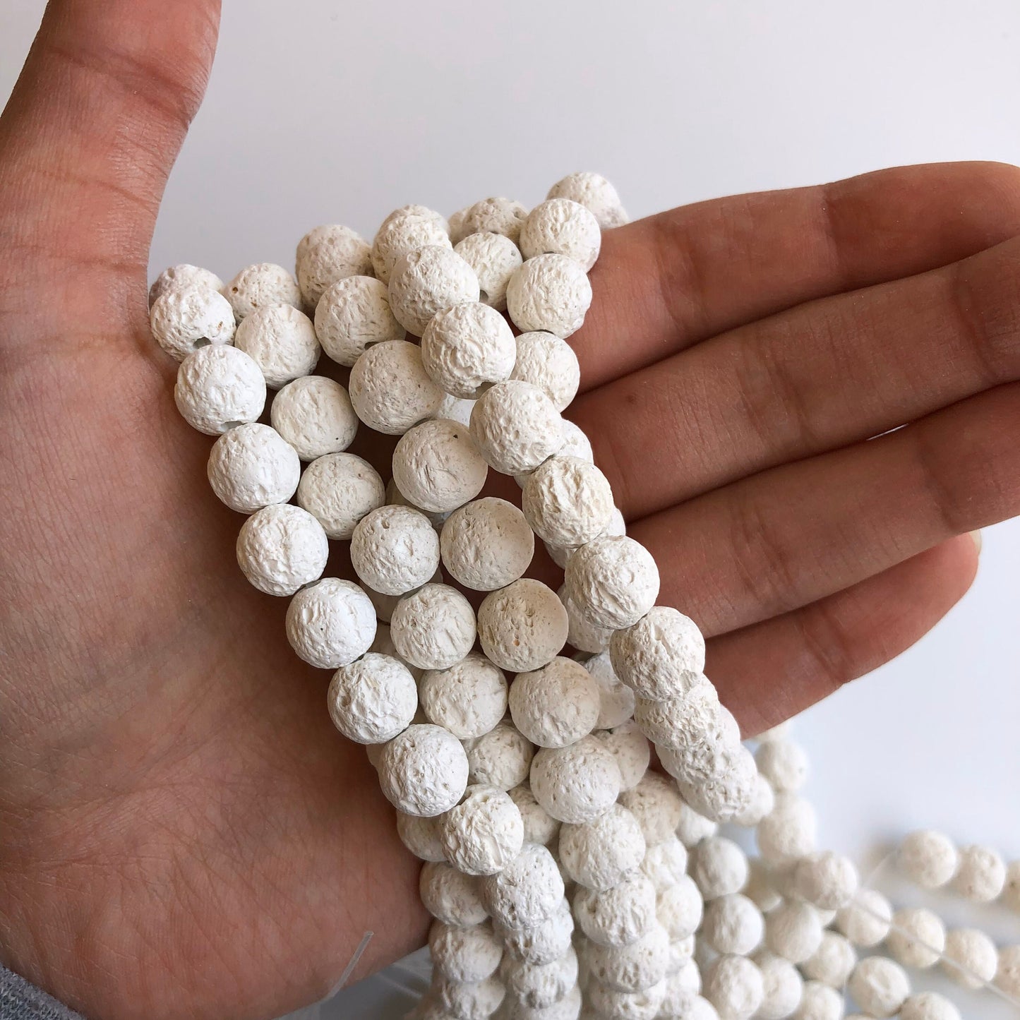 White Volcanic Lava Bead 40cm Strand 10-10.5mm Round Matte Mineral Beads 38pcs