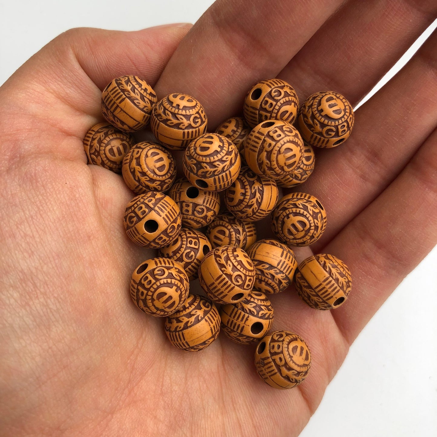 Tan Brown Plastic Beads 11mm Round GBP Imperial Pattern Craft Bead