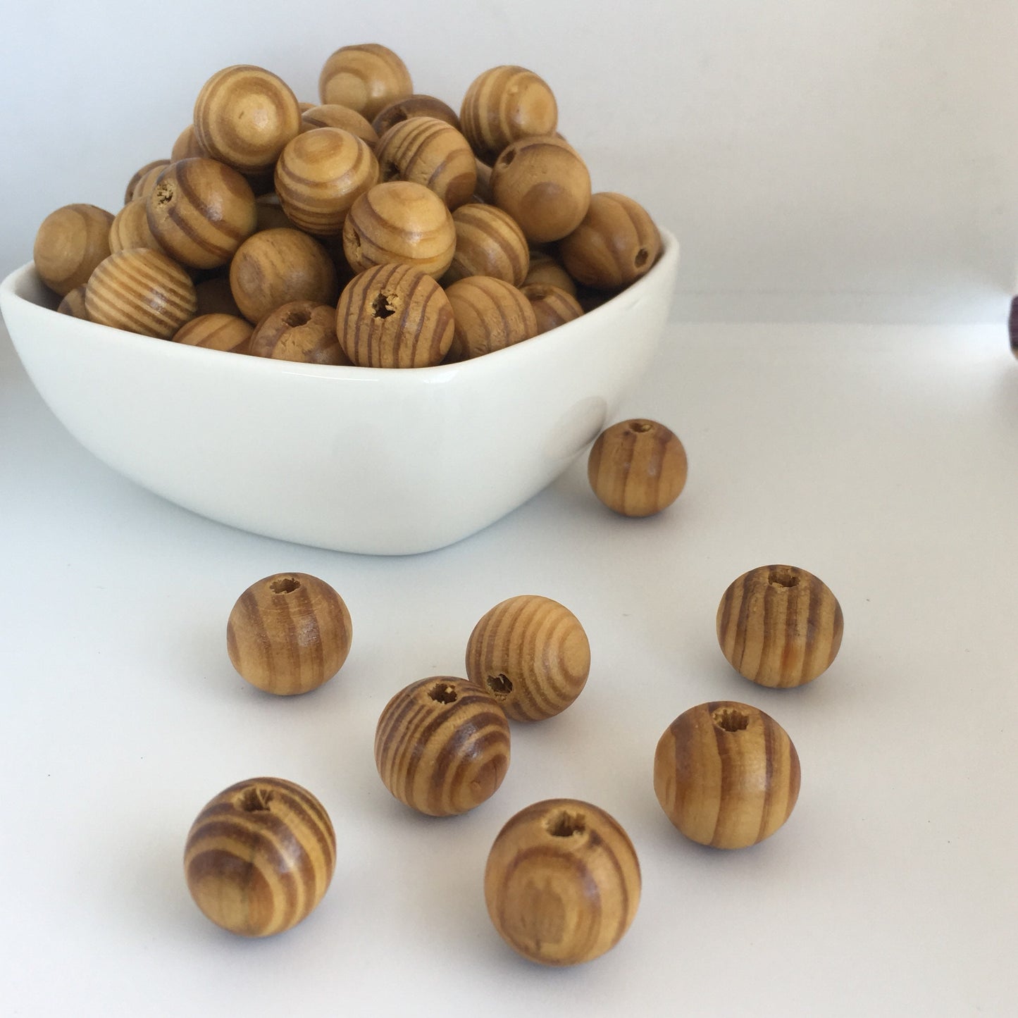 Striped Pine Wooded Beads 16mm Round Glazed Burly Wood Bead 20 Pieces