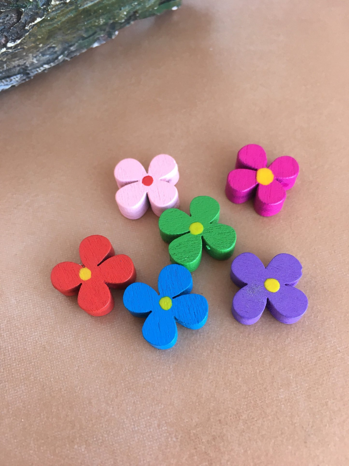 Four Petal Flower Bead, Floral Multi Colour Assorted Wooden Beads, 25 Pieces DIY Wood 14mm (0.55") Beading Craft