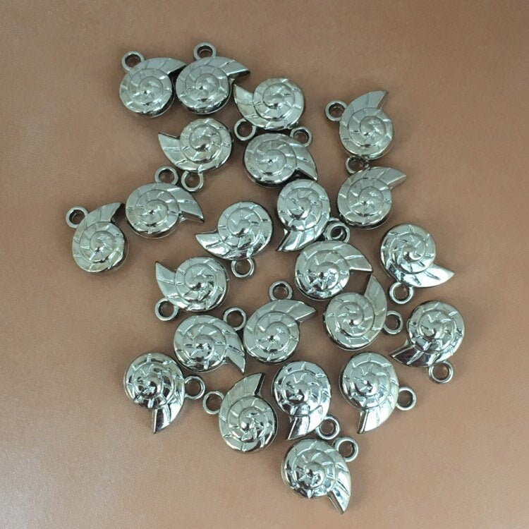 Silver Chamber Sea Shell Charms 15mmx14mm CCB Plastic Jewellery Making Craft Charm