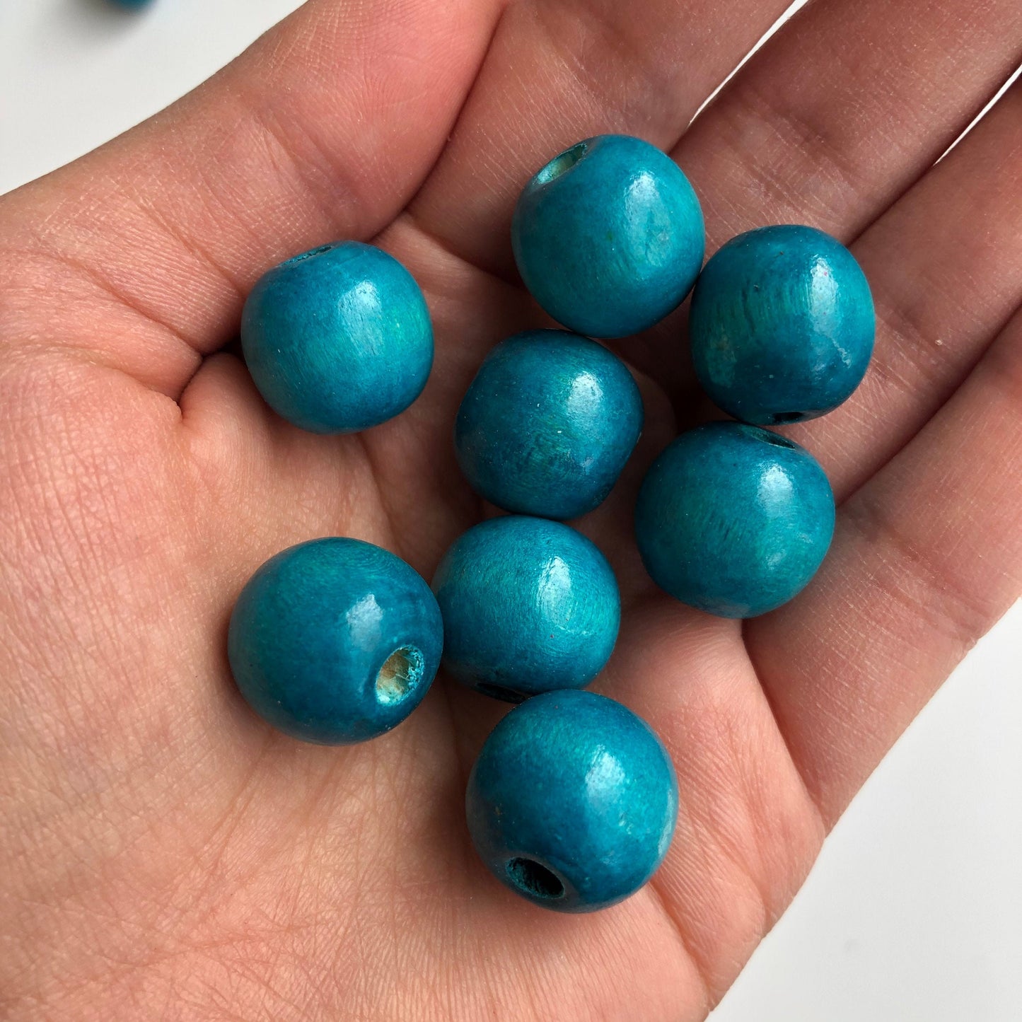 25pcs Natural Wood Bead, Round Wooden Beads, Turquoise Blue 16x15mm Macrame Beading Supplies