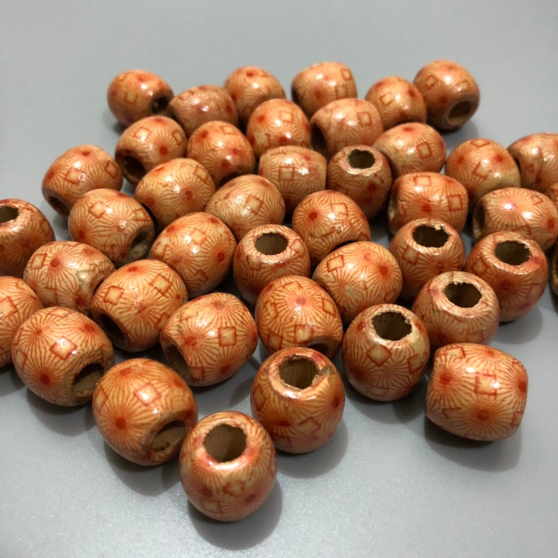 Red & Beige Macrame Wood Bead 18mm Drum Barrel Shape Craft Bead 25 Pieces