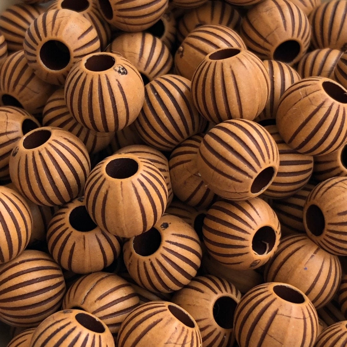 Tan Brown Acrylic Plastic Beads 9.5mm Round Corrugated Striped Bead 100 Pieces