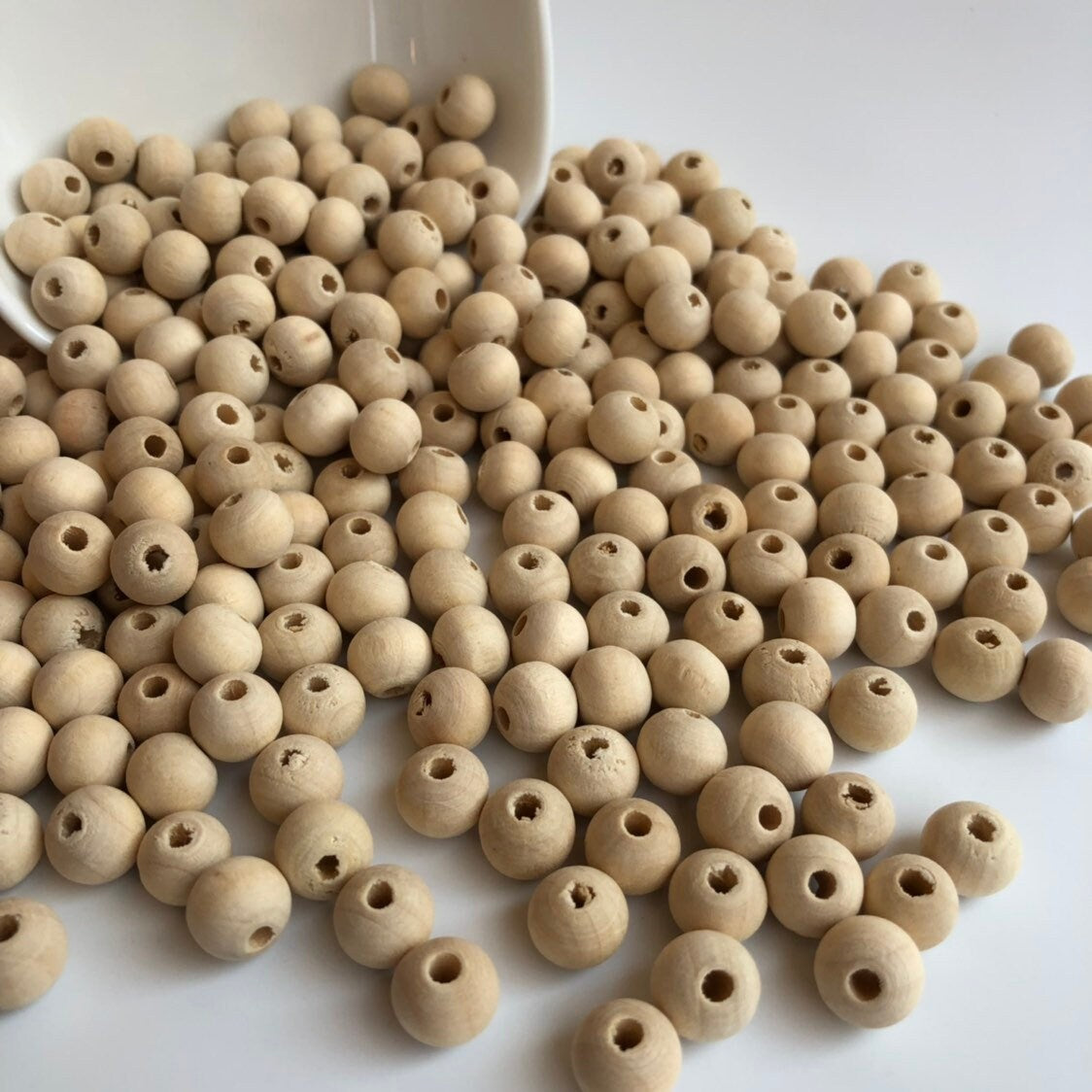 Natural Unpainted Beige Wood Beads 10mm Round Raw Unfinished Wooden Craft Bead 100 Pieces