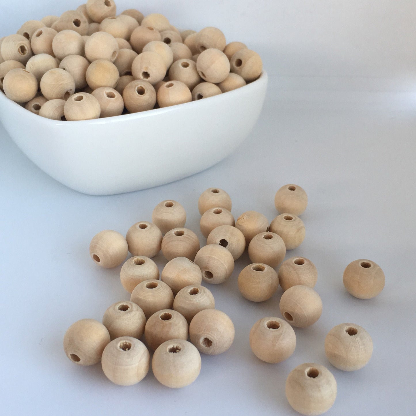 Natural Unpainted Wood Beads 12mm Round Unfinished Wooden Craft Bead 50 Pieces