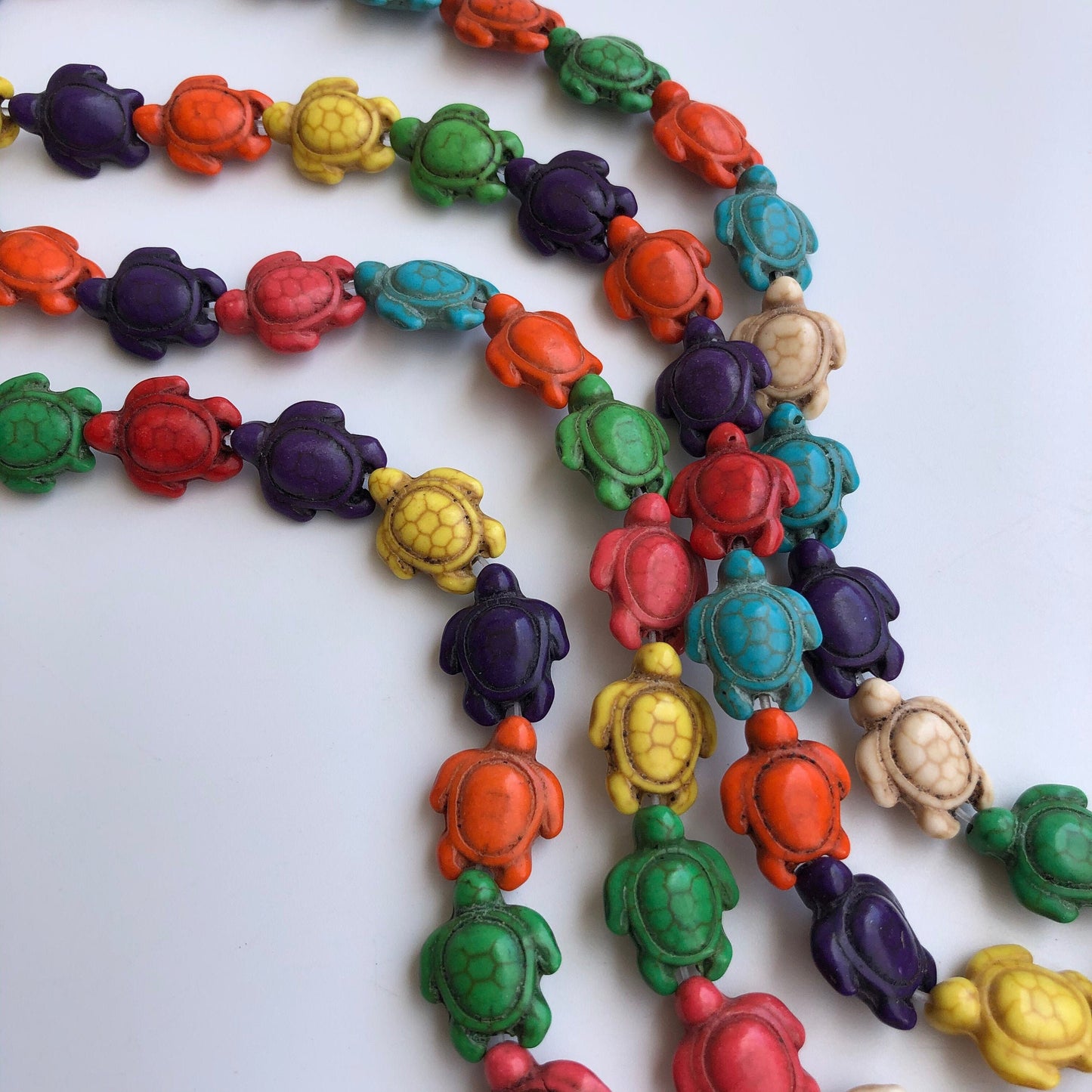 Sea Turtle Bead Strand (38cm/ 15" Strand) Mixed Colour Turtles Howlite Stone Beads 18x15mm Tortoise Beads