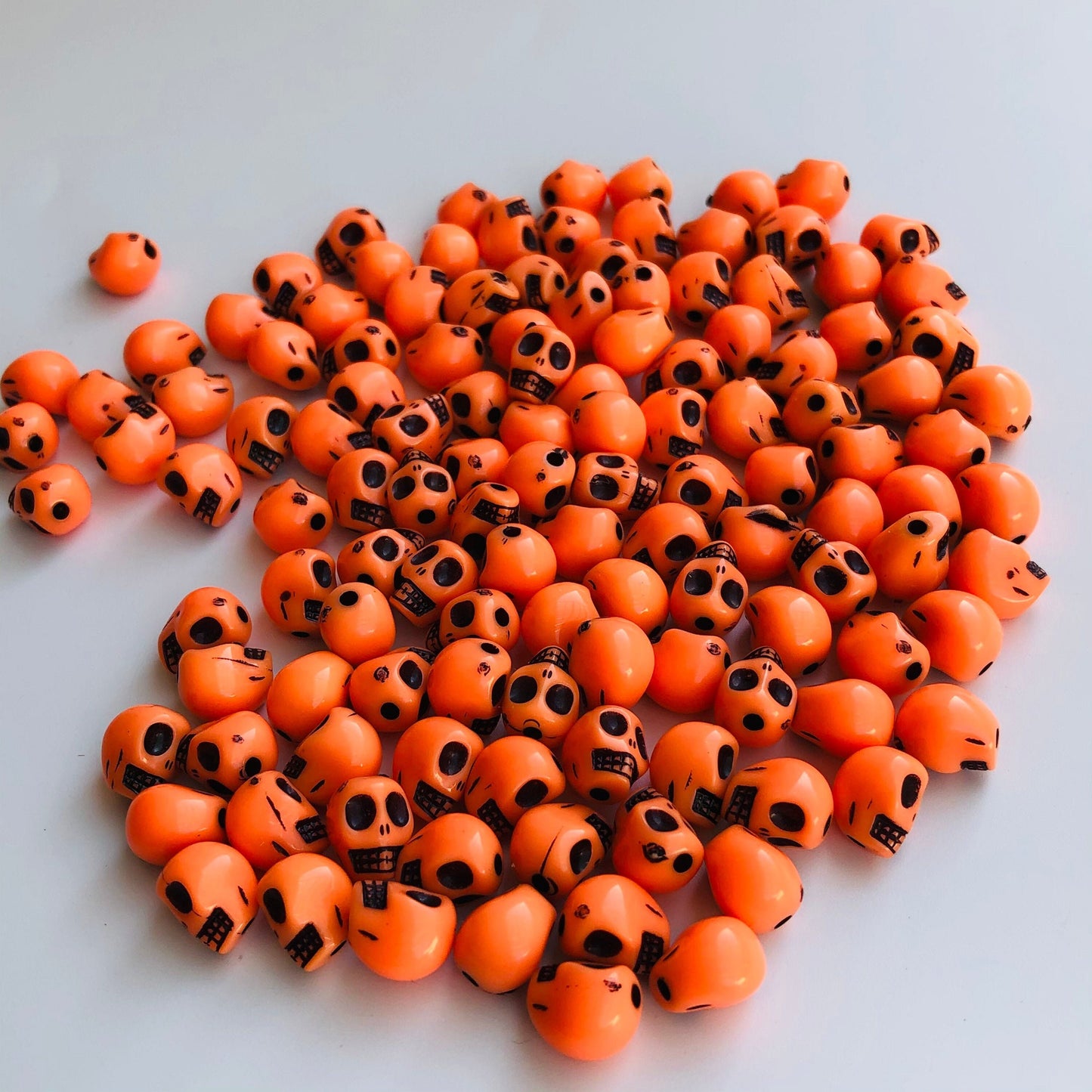 Orange Plastic Skull Beads 9x8mm Halloween Craft Bead 50 Pieces