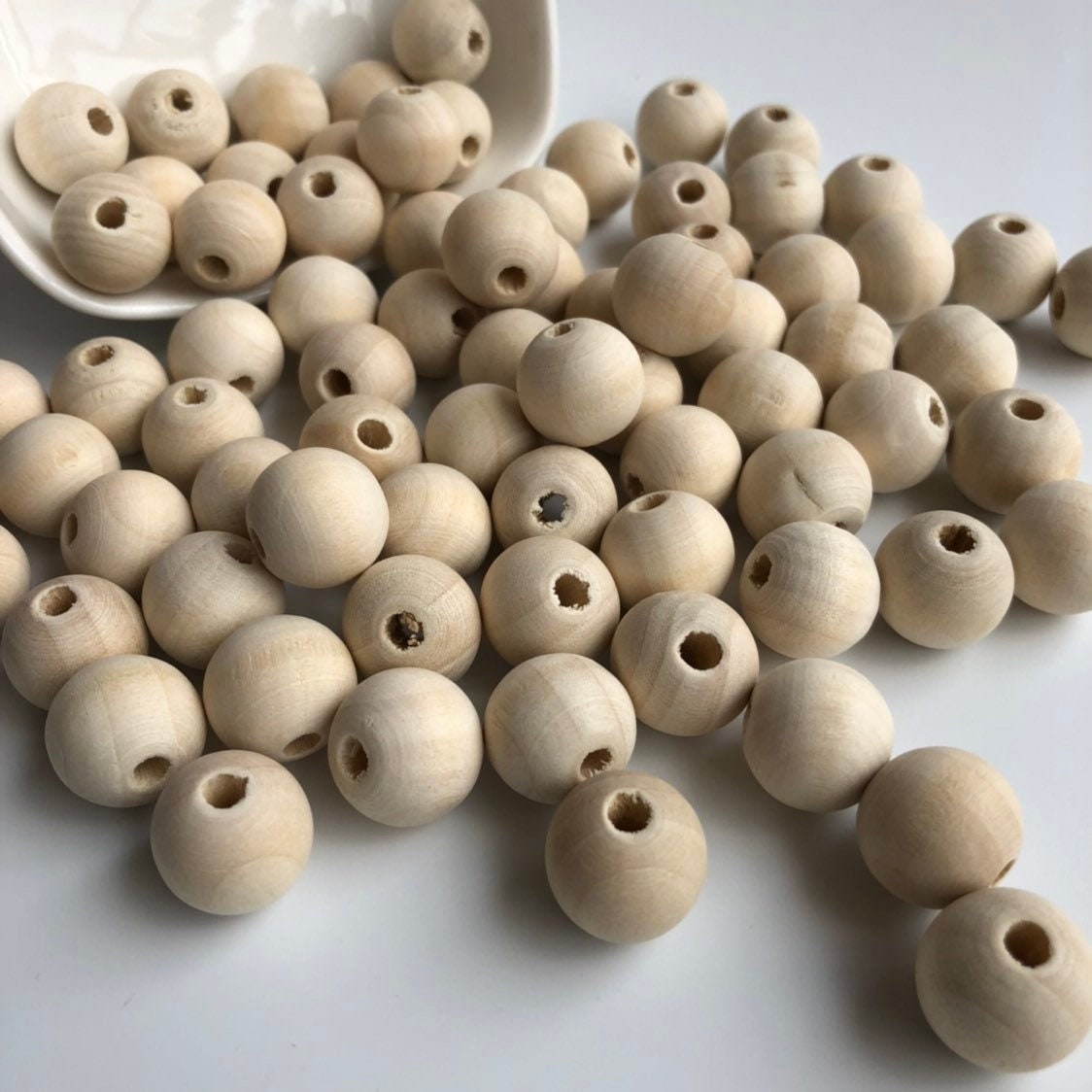 Natural Unpainted Wood Bead 16mm Round Unfinished Raw Beige Craft Bead 25 Pieces