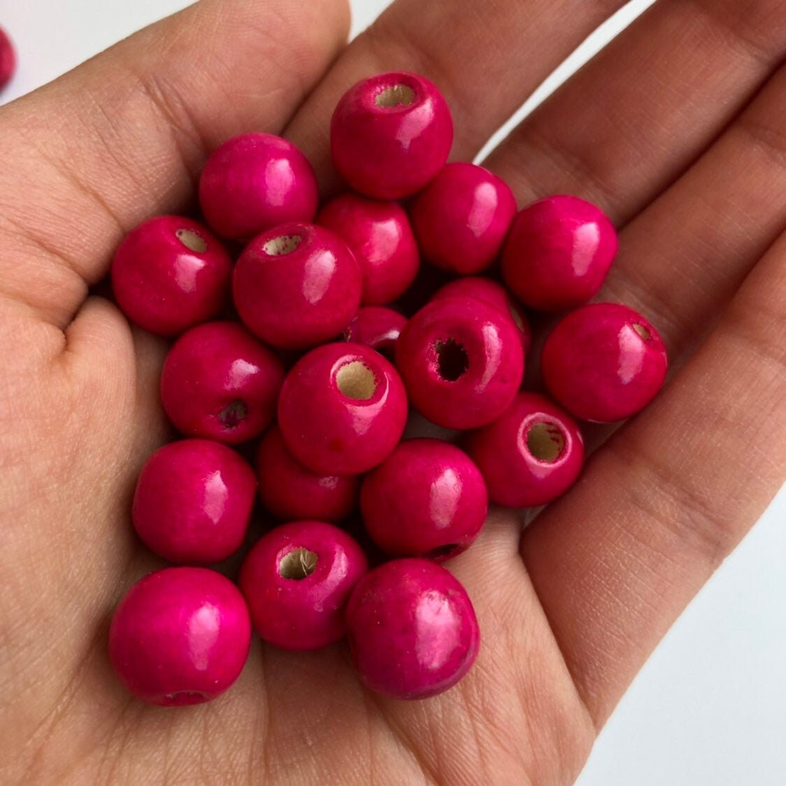 Hot Pink Wood Beads 16mm Round DIY Wooden Jewellery Craft Bead 25 Pieces