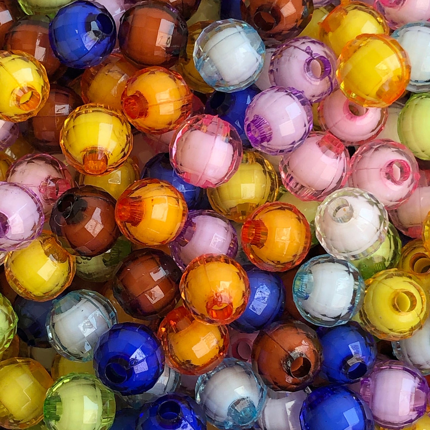 Mixed Colour Plastic Resin Beads 8mm Round Faceted DIY Jewellery Making Bead 100 Pieces