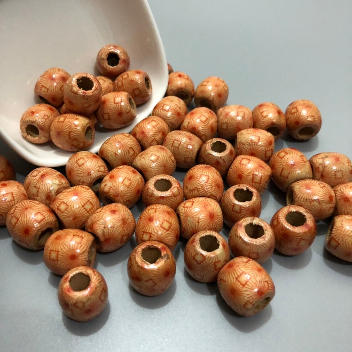 Red & Beige Macrame Wood Bead 18mm Drum Barrel Shape Craft Bead 25 Pieces