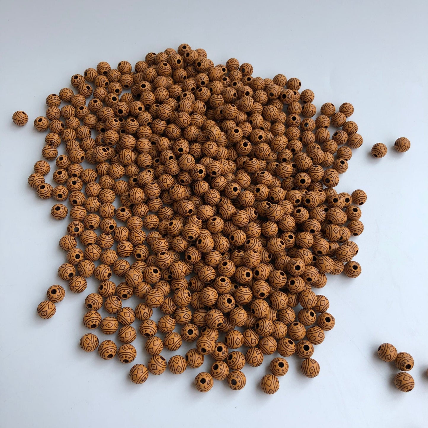 Tan Brown Round Plastic Beads 7.5mm Aztec Pattern Craft Bead 100 Pieces