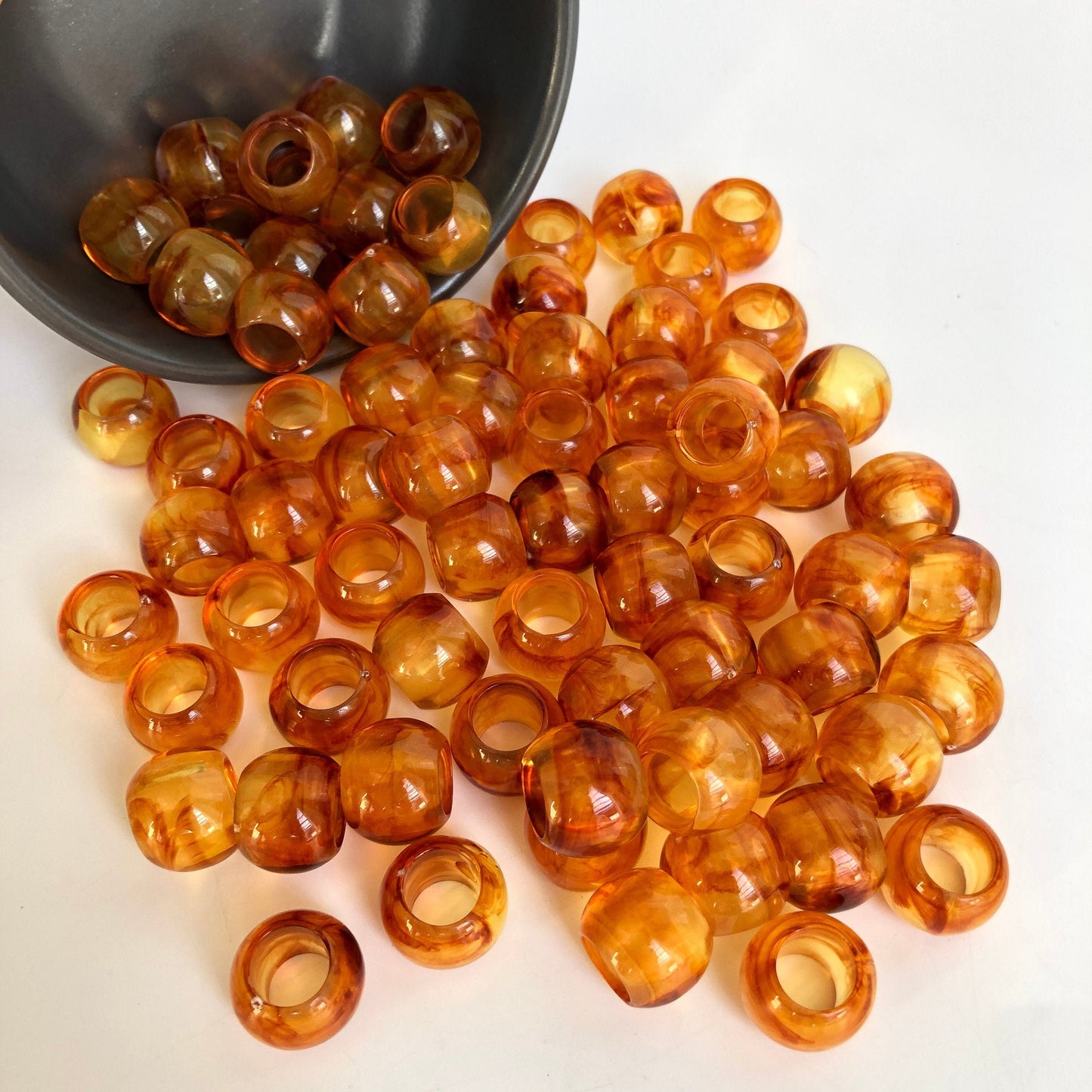 Honey Brown Resin Macrame Beads 17mm Round Drum Imitation Amber Bead 20 Pieces