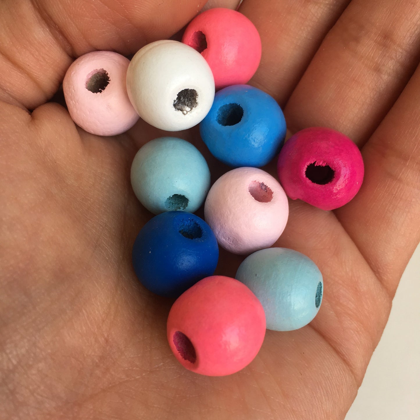 Mixed Pastel Colour Wood Beads 14mm Round Wooden Craft Bead 25 Pieces