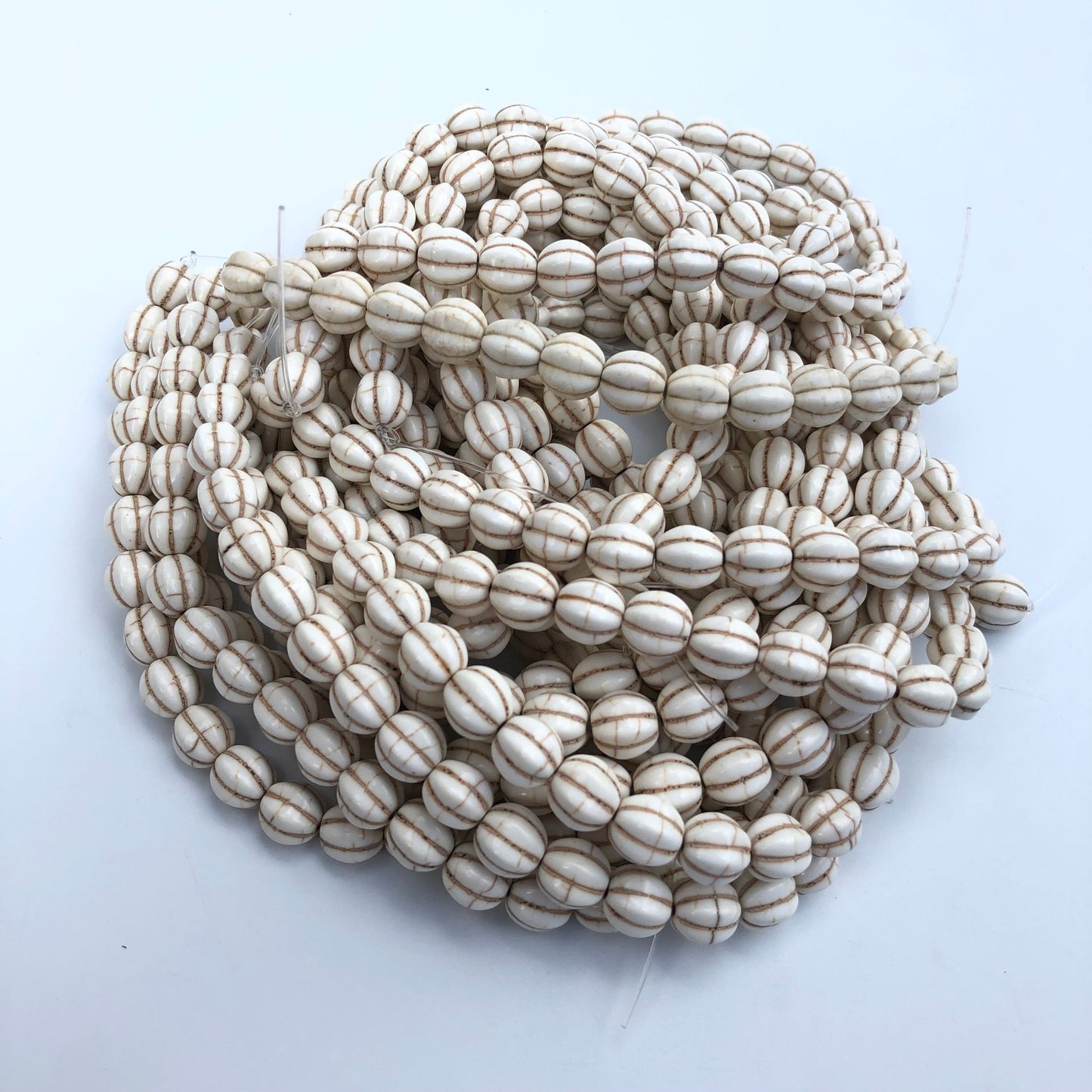 40 pieces Antique White Colour Corrugated Gemstone Beads 10mm Round Pumpkin Shape Bead 40cm Strand