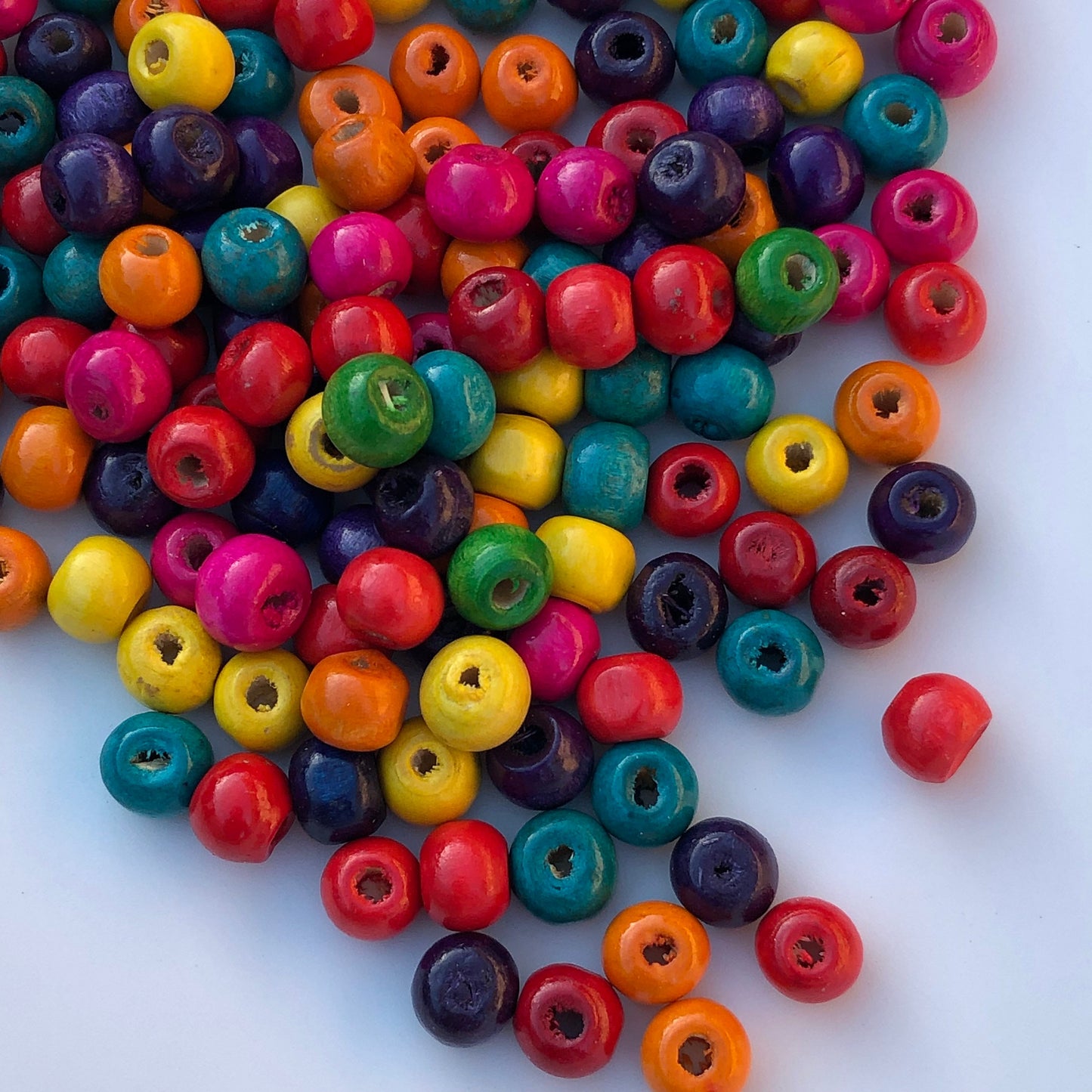 Mixed Multi Colour Wood Bead 8.5mm Round Craft Spacer Beads 150 Pieces