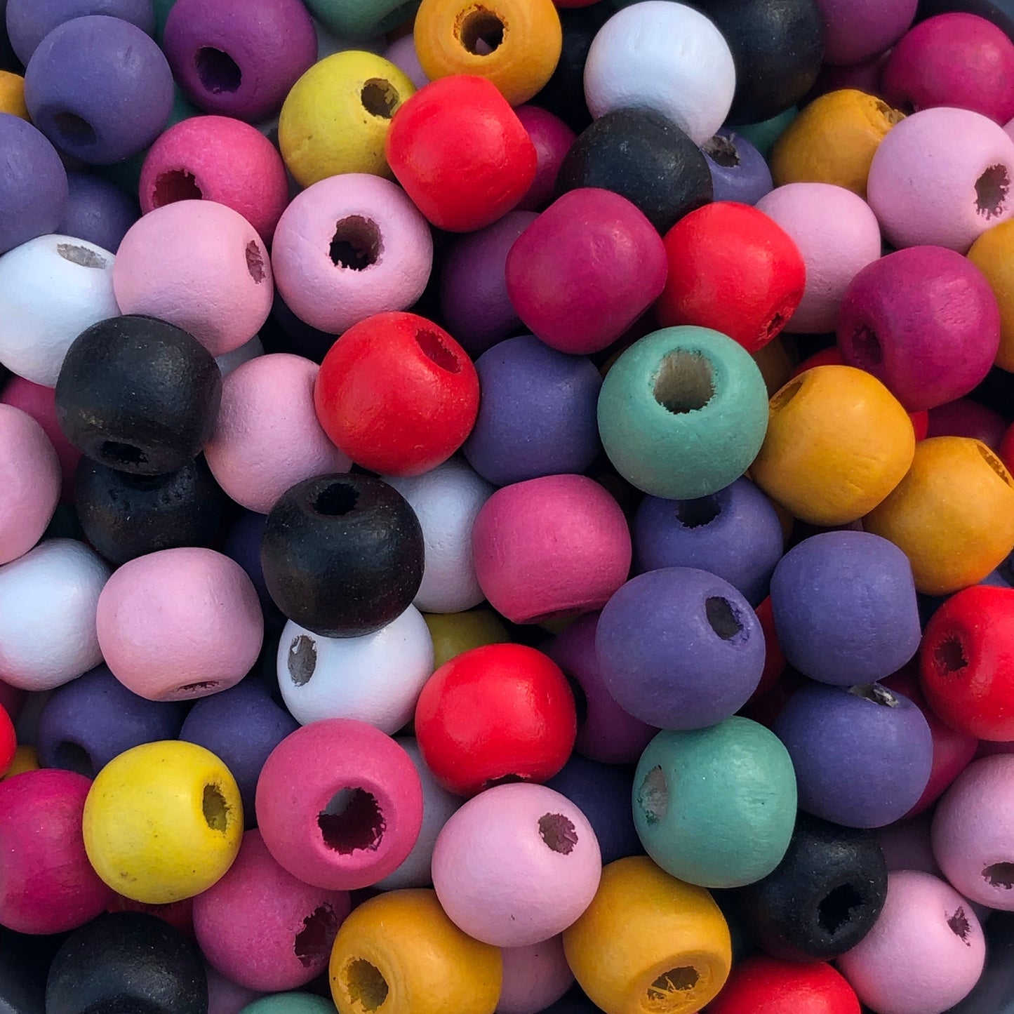 75X Pieces Round Wood Beads 10x9mm Mixed Assortment of Colour