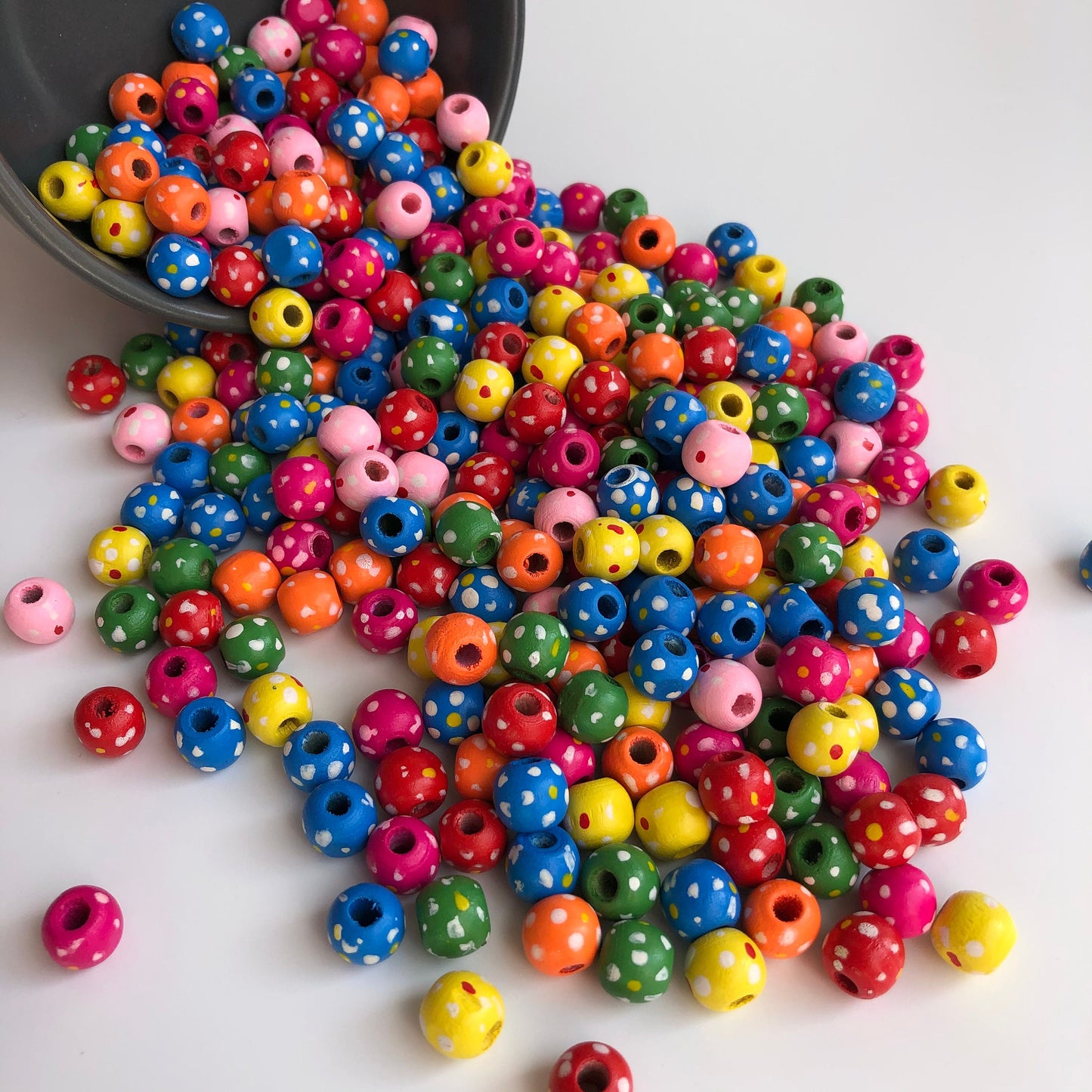 75X Pieces Round Mixed Polka Dot Wood Beads, 10x9mm Mixed Floral Pattern Jewellery Crafting Beads