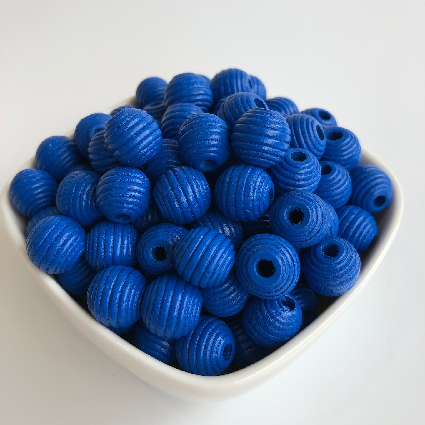 Electric Blue Wood Beads 14mm Round Spiral Bee Hive Wooden Craft Bead 25 Pieces