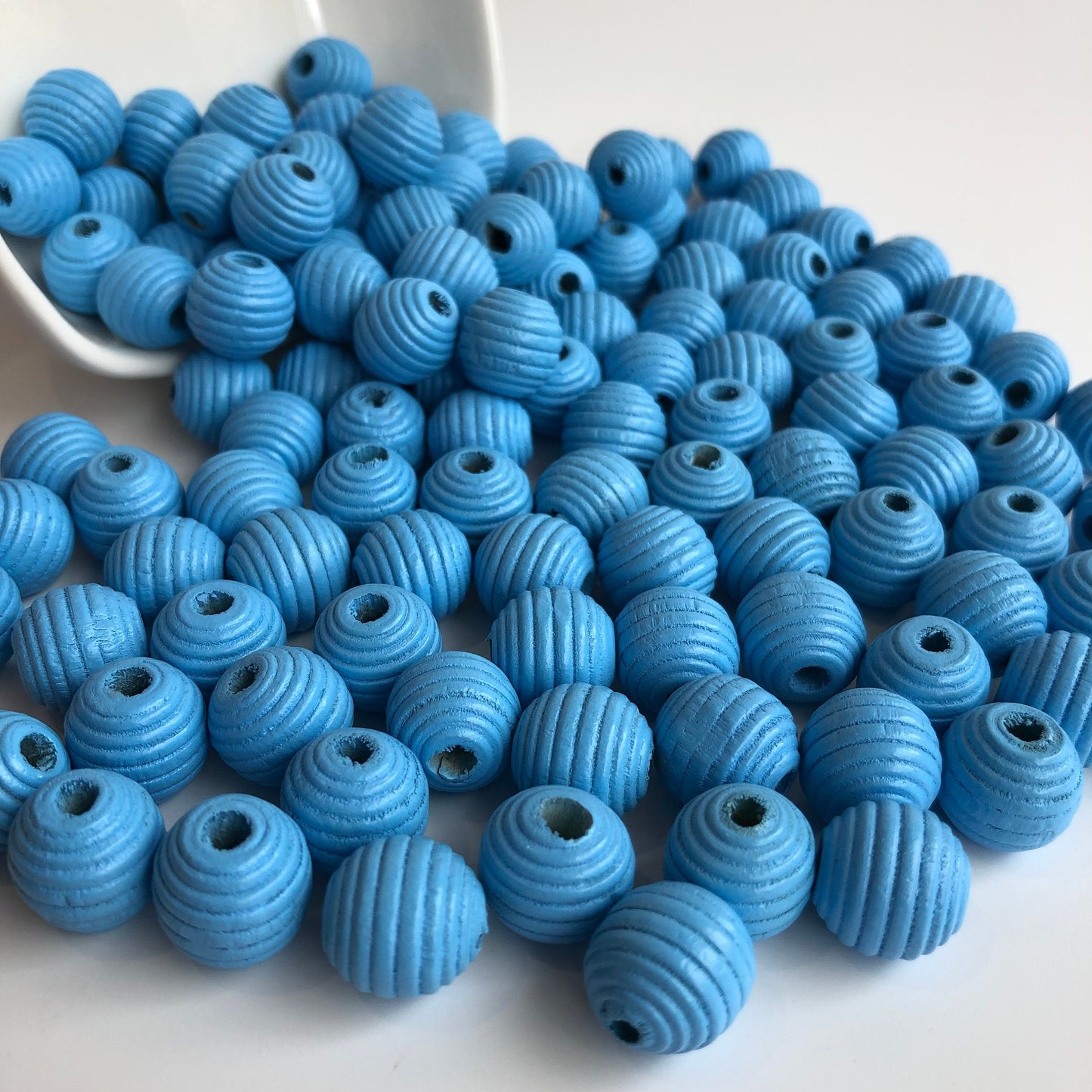 Blue Wood Beads 14mm Round Spiral Bee Hive Wooden Craft Bead 25 Pieces