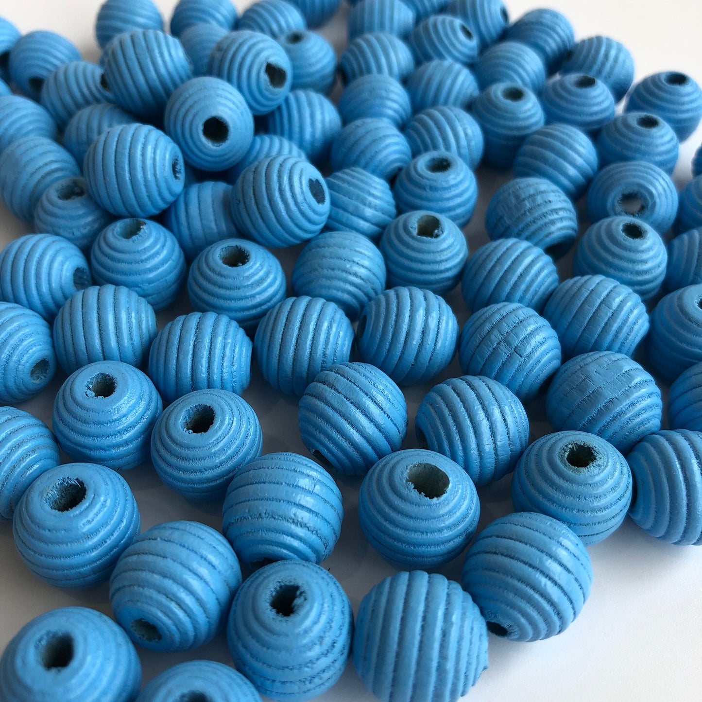 Blue Wood Beads 14mm Round Spiral Bee Hive Wooden Craft Bead 25 Pieces