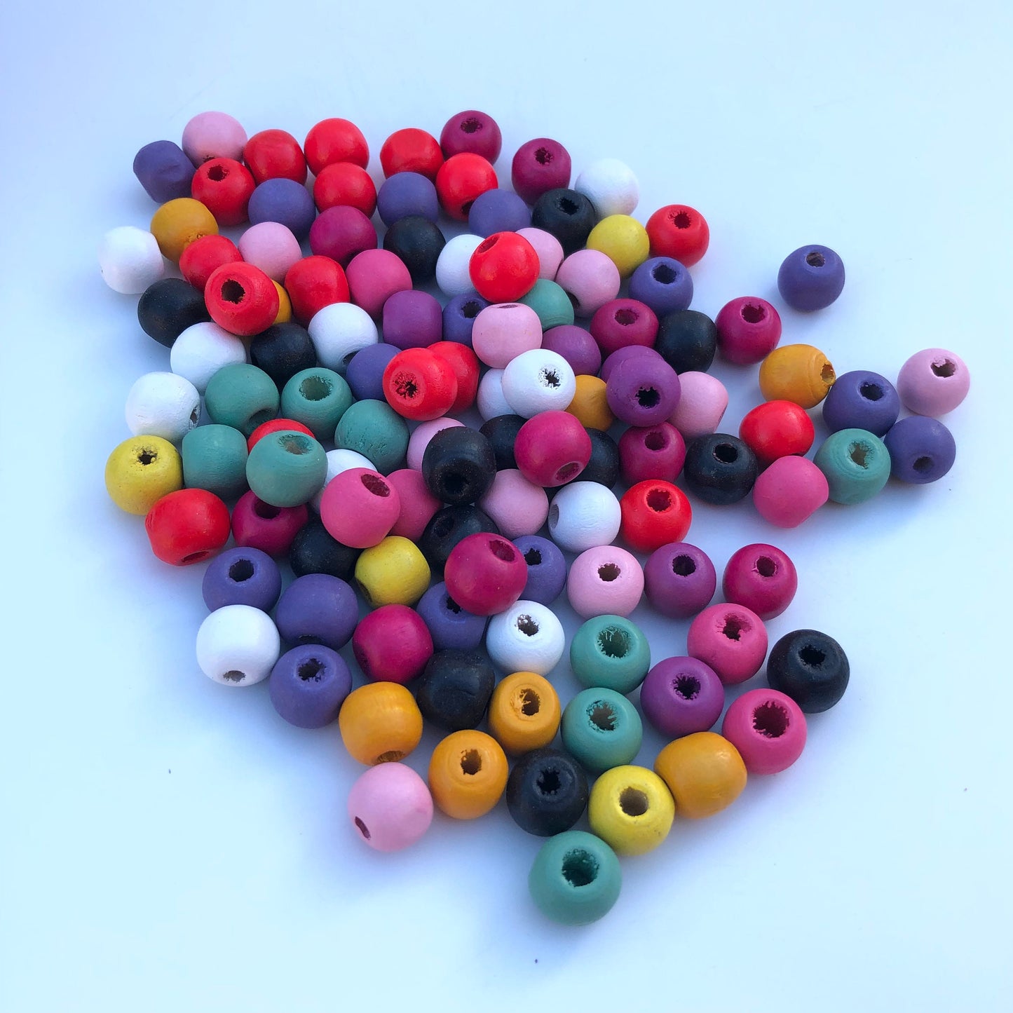 75X Pieces Round Wood Beads 10x9mm Mixed Assortment of Colour