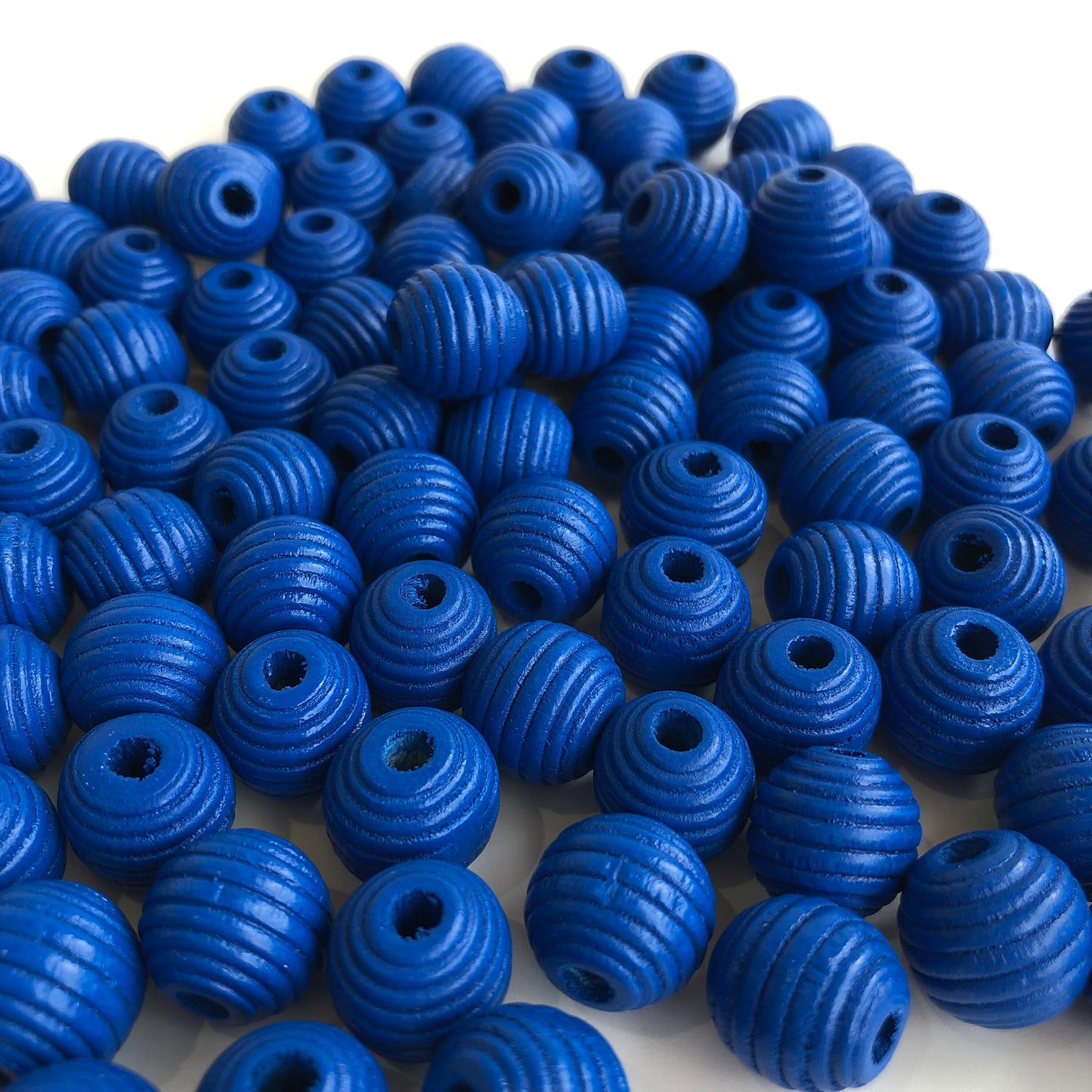 Electric Blue Wood Beads 14mm Round Spiral Bee Hive Wooden Craft Bead 25 Pieces