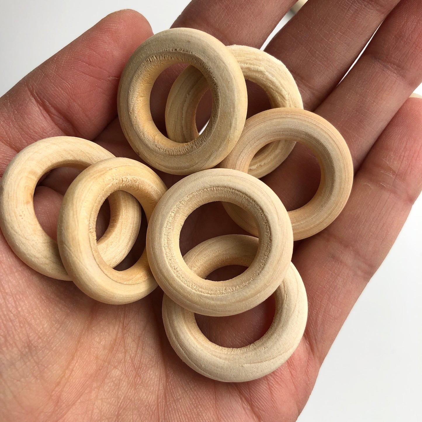 Natural Macrame Wood Rings 30mm Round Unpainted Wooden Link 10 Pieces