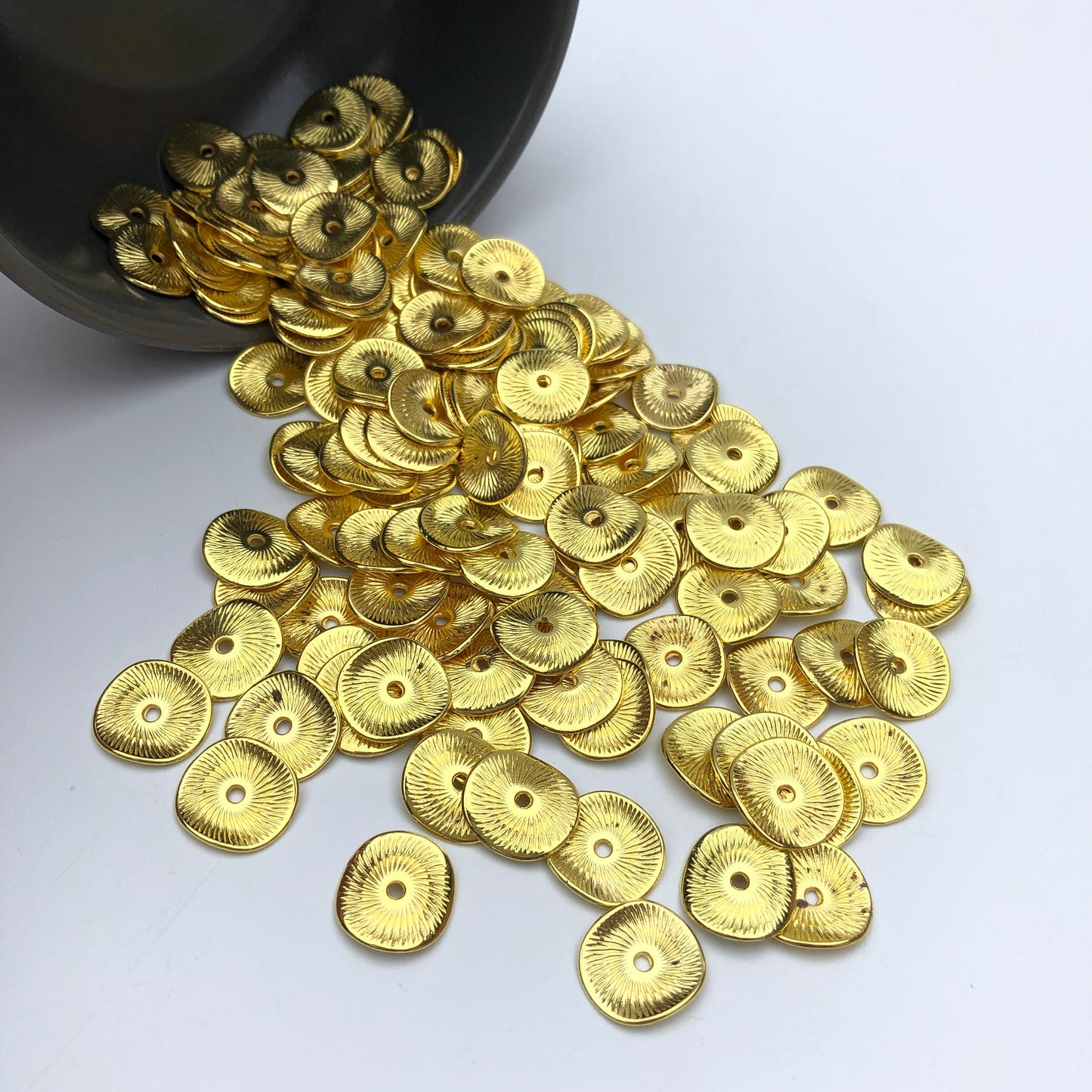 25 Pcs Gold Metal Beads