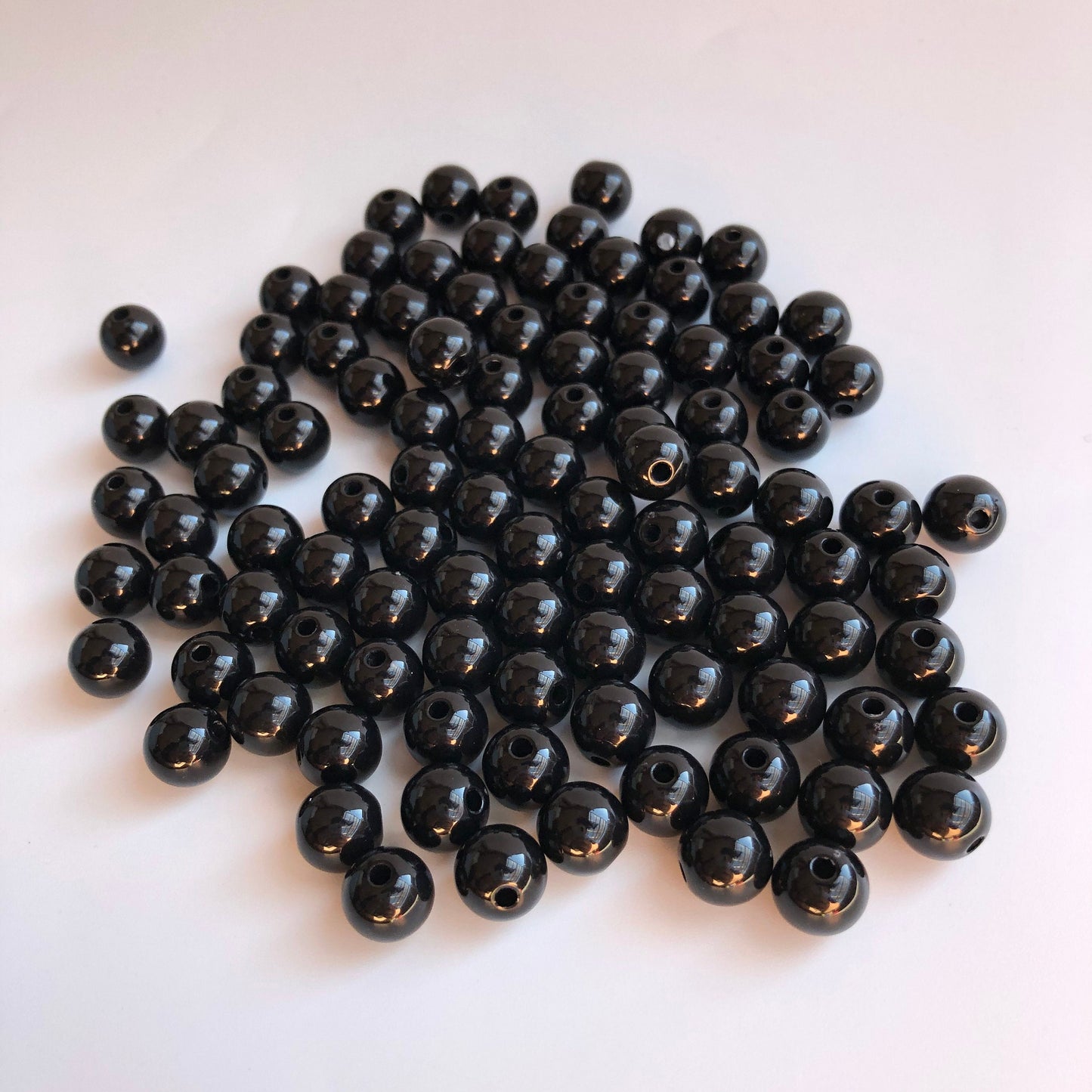 50 pieces black round beads, 9.5mm smooth acrylic plastic resin craft bead 1.8mm hole