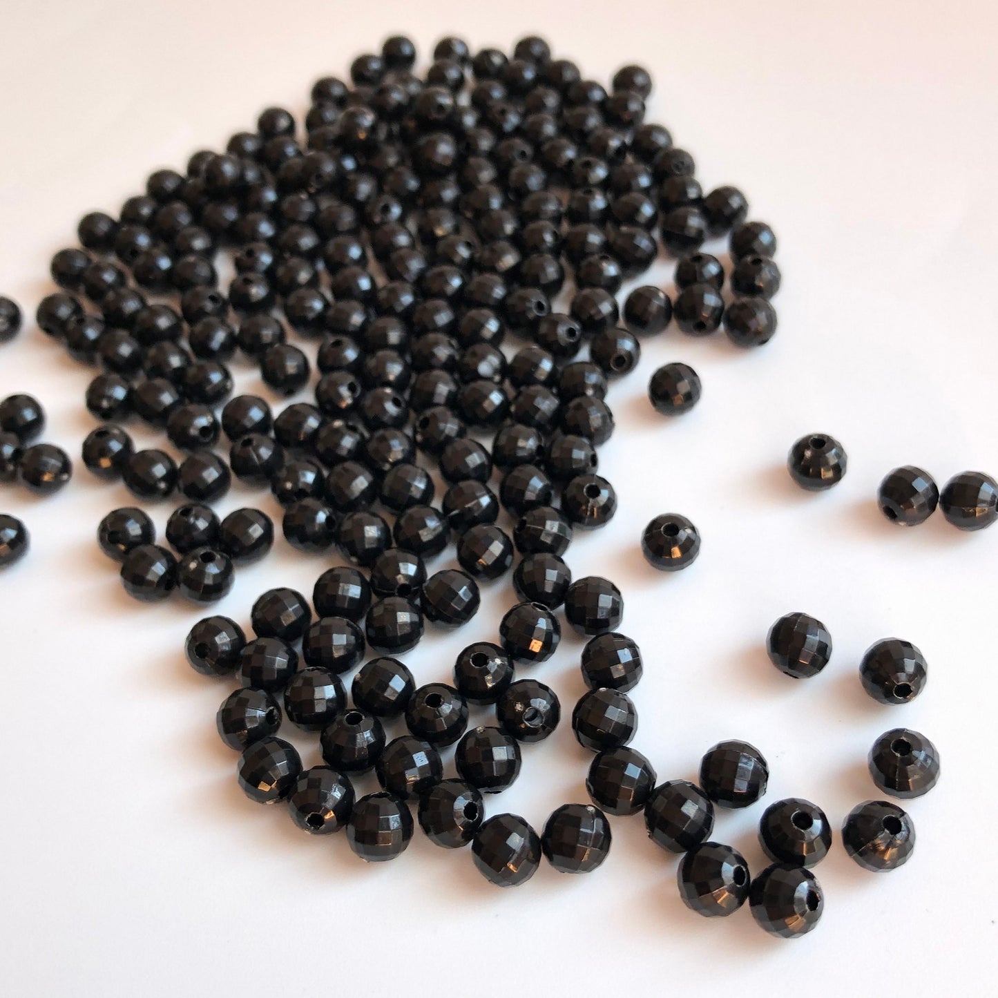 6mm Round Solid Black Faceted Plastic Beads set of 100 pieces Disco Shape Ball Bead