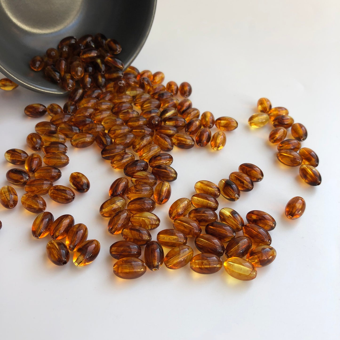 Honey Orange Brown Resin Beads 12x8mm Oval DIY Jewellery Craft Bead 25 Pieces