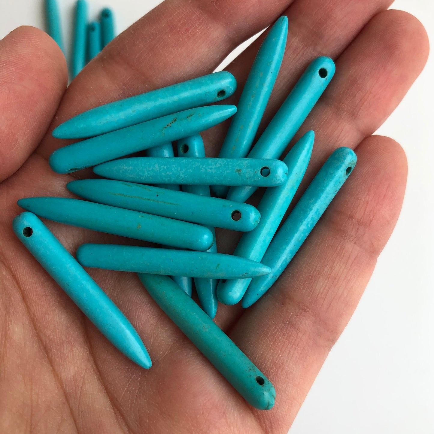 Turquoise Blue Gemstone Bead 35mm Pointe Tooth Tusk Charm Beads 20 Pieces