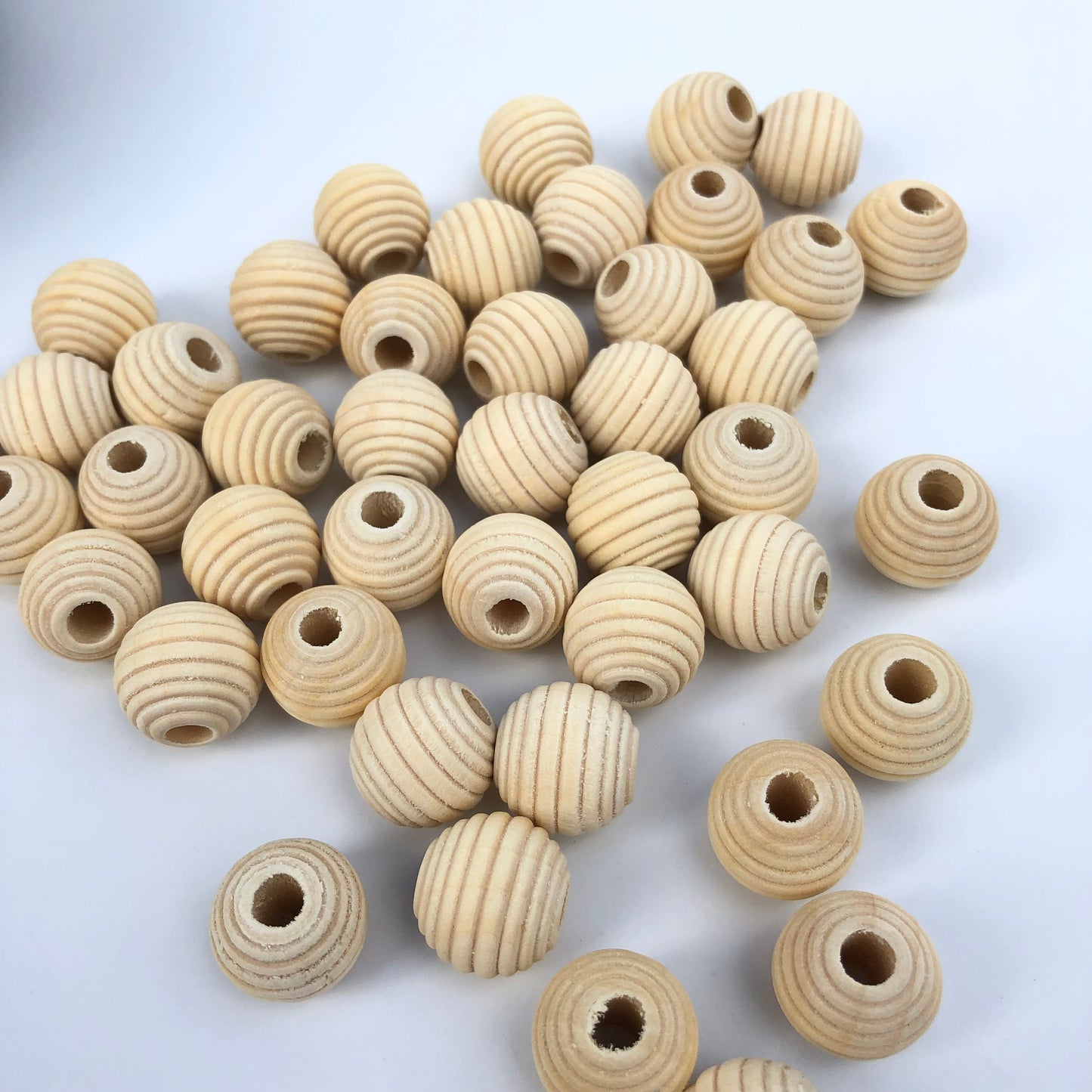 Natural Unpainted Spiral Wood Beads 15mm Round Beehive Shape Craft Bead 20 Pieces