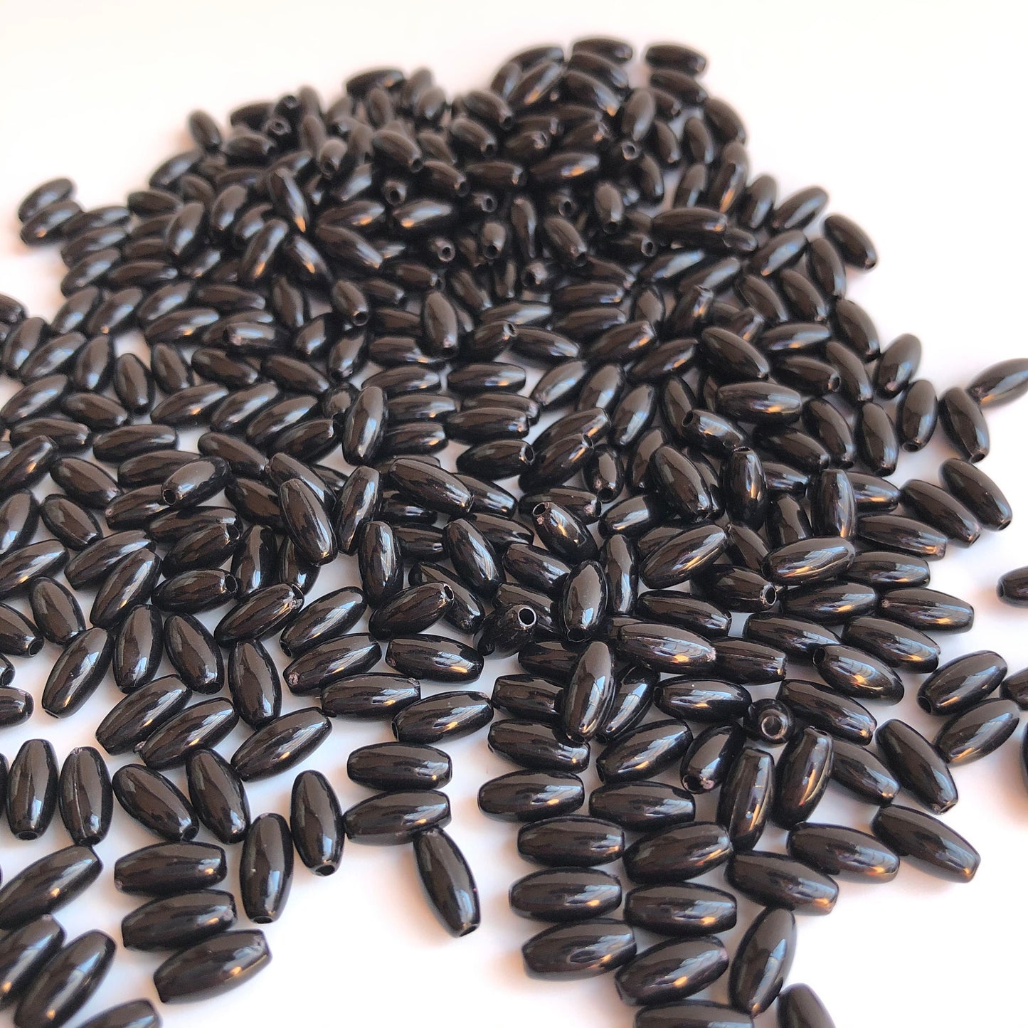 8x4mm Rice Beads Black Oval Plastic Resin Craft Bead 100 Pieces