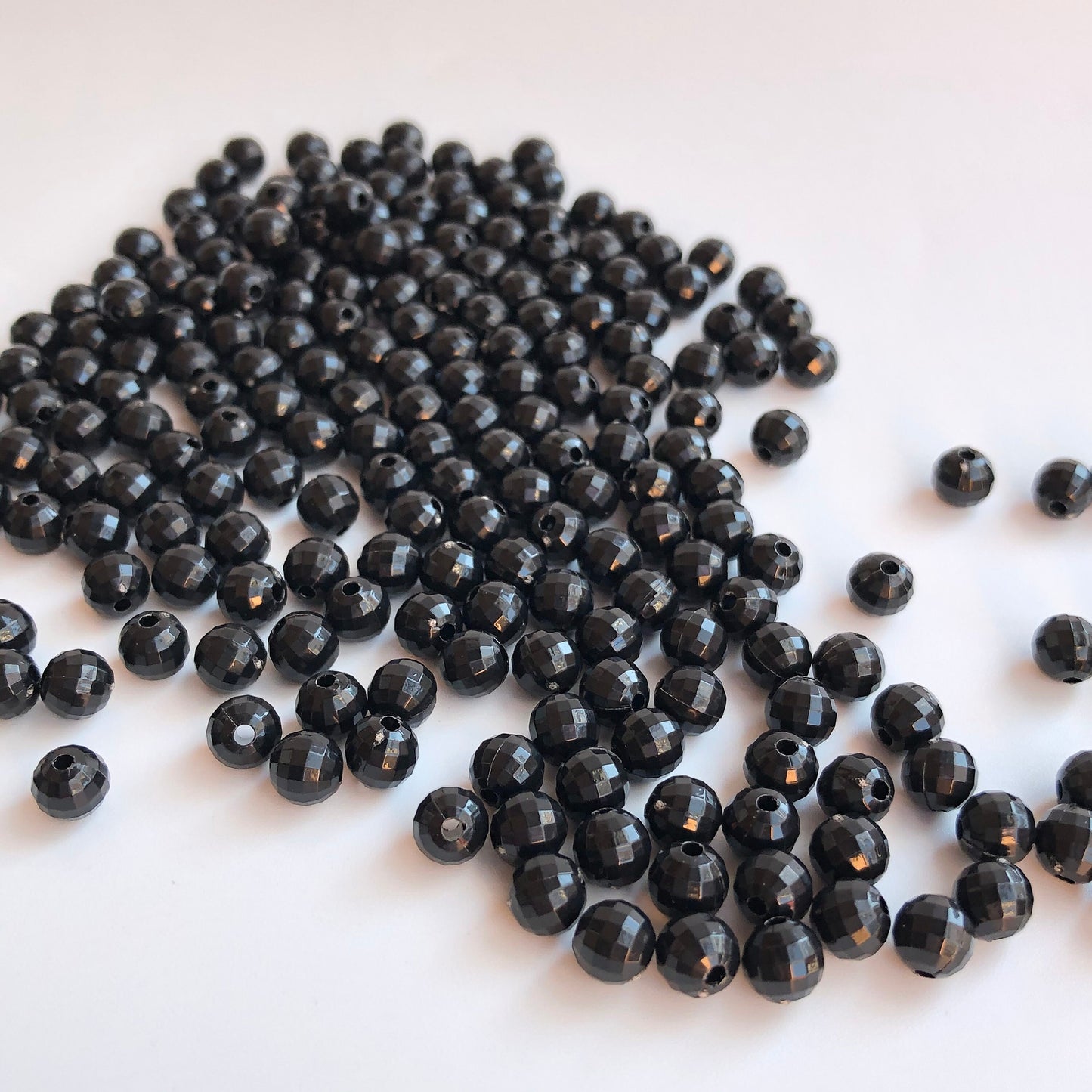 6mm Round Solid Black Faceted Plastic Beads set of 100 pieces Disco Shape Ball Bead